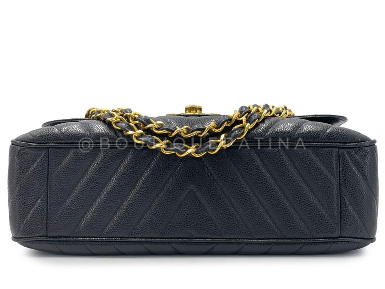 Chanel Vintage Black Caviar Jumbo Classic Flap Bag 24k GHW