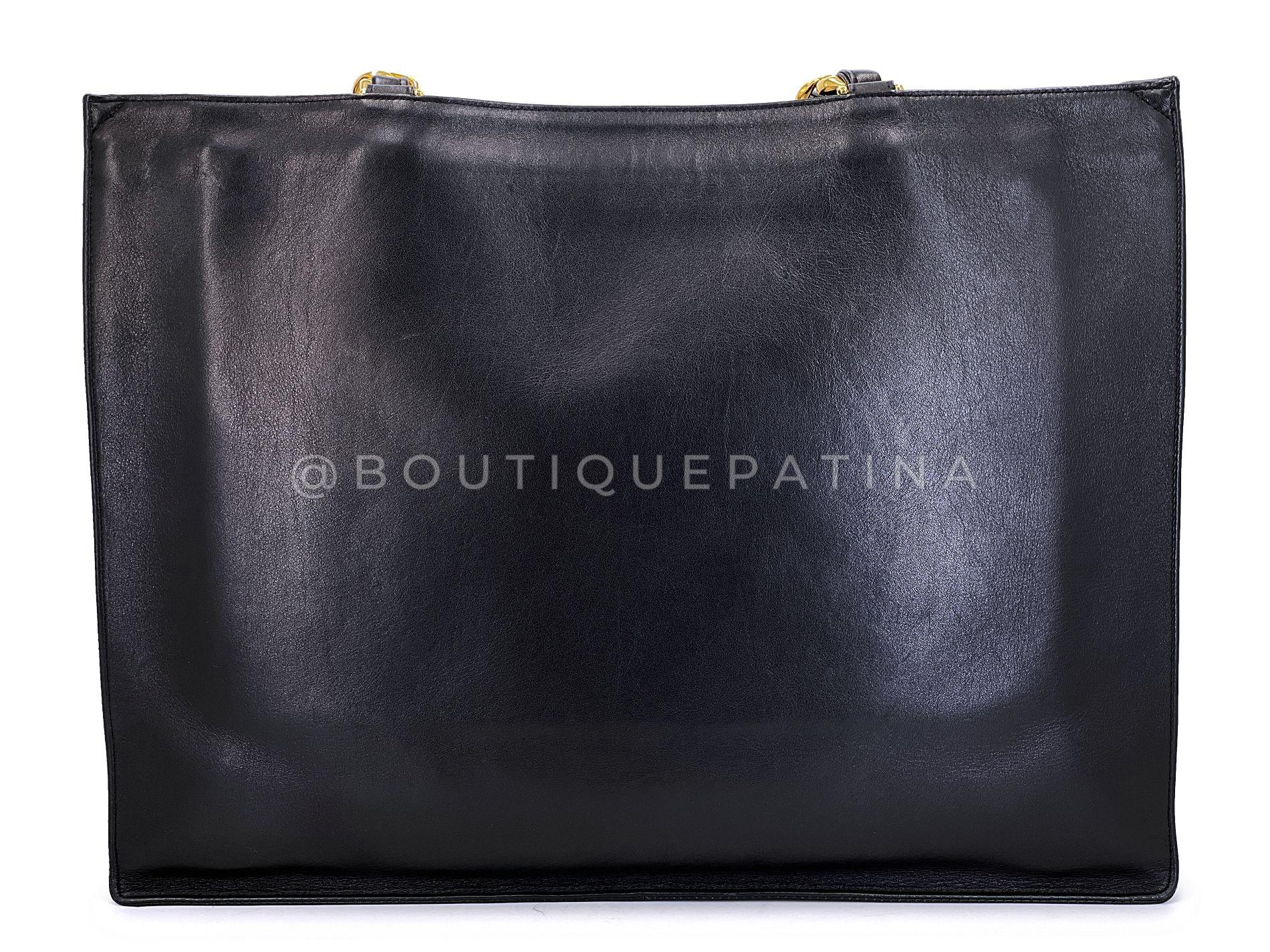 Chanel 1994 Vintage Black Chunky Chain Classic Tote Bag 24k GHW 68387 Pour femmes en vente