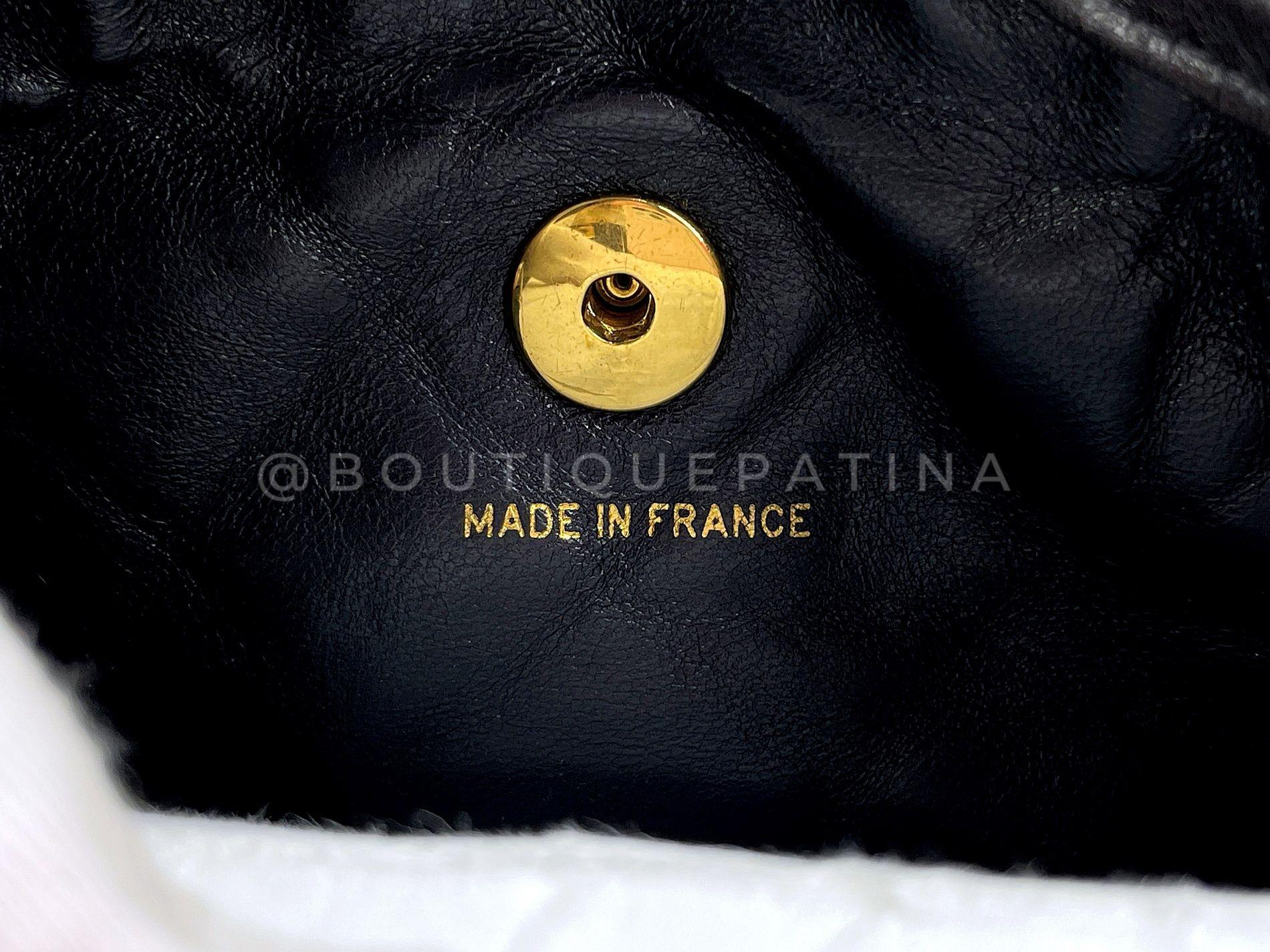 Chanel 1994 Vintage Black Lambskin Duma Backpack Bag 24k GHW 66235 For Sale 8