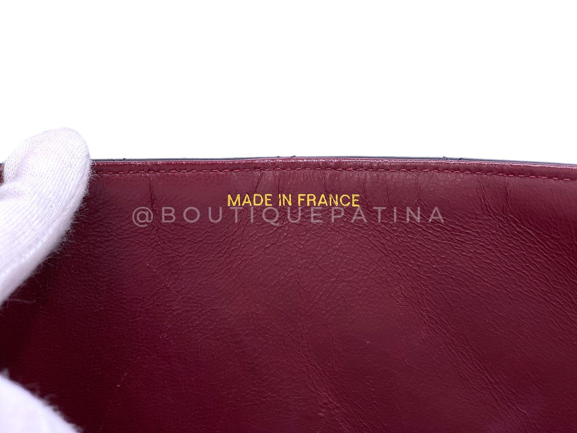 Chanel 1994 Vintage Black Maxi Classic Flap Bag 24k GHW 68171 en vente 7