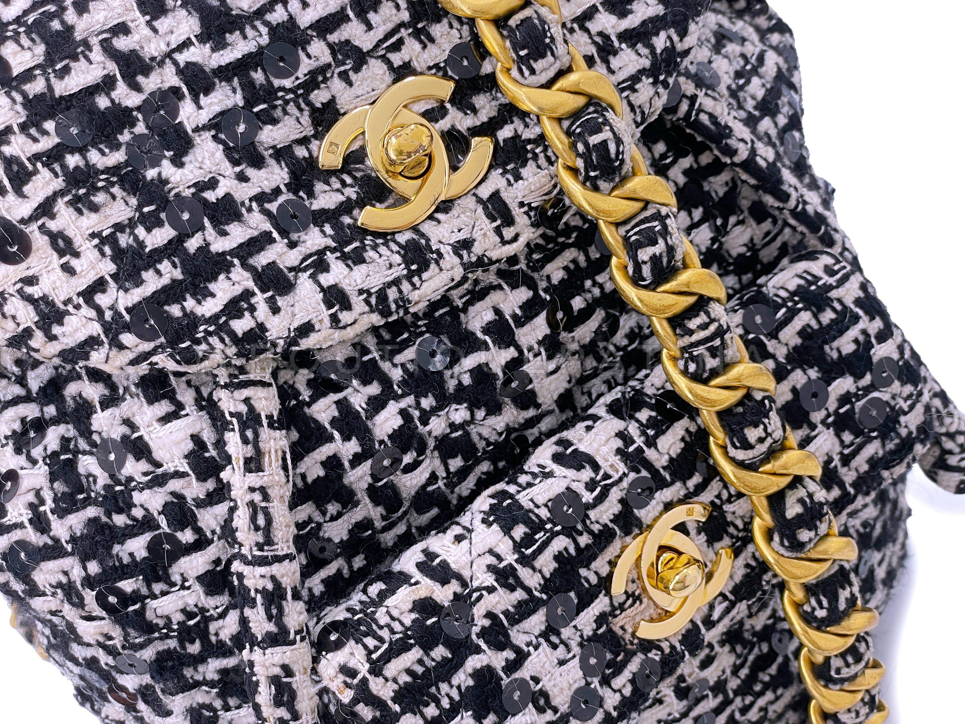 Chanel 1994 Vintage Schwarz Weiß Tweed Duma Rucksacktasche 24k GHW 66338 im Angebot 5