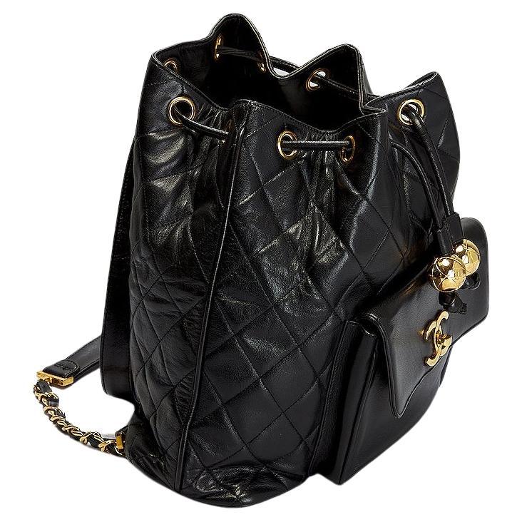 Chanel 1994 Vintage Diamond Quilted Drawstring Bucket Backpack Sac Rucksack Bag en vente 9