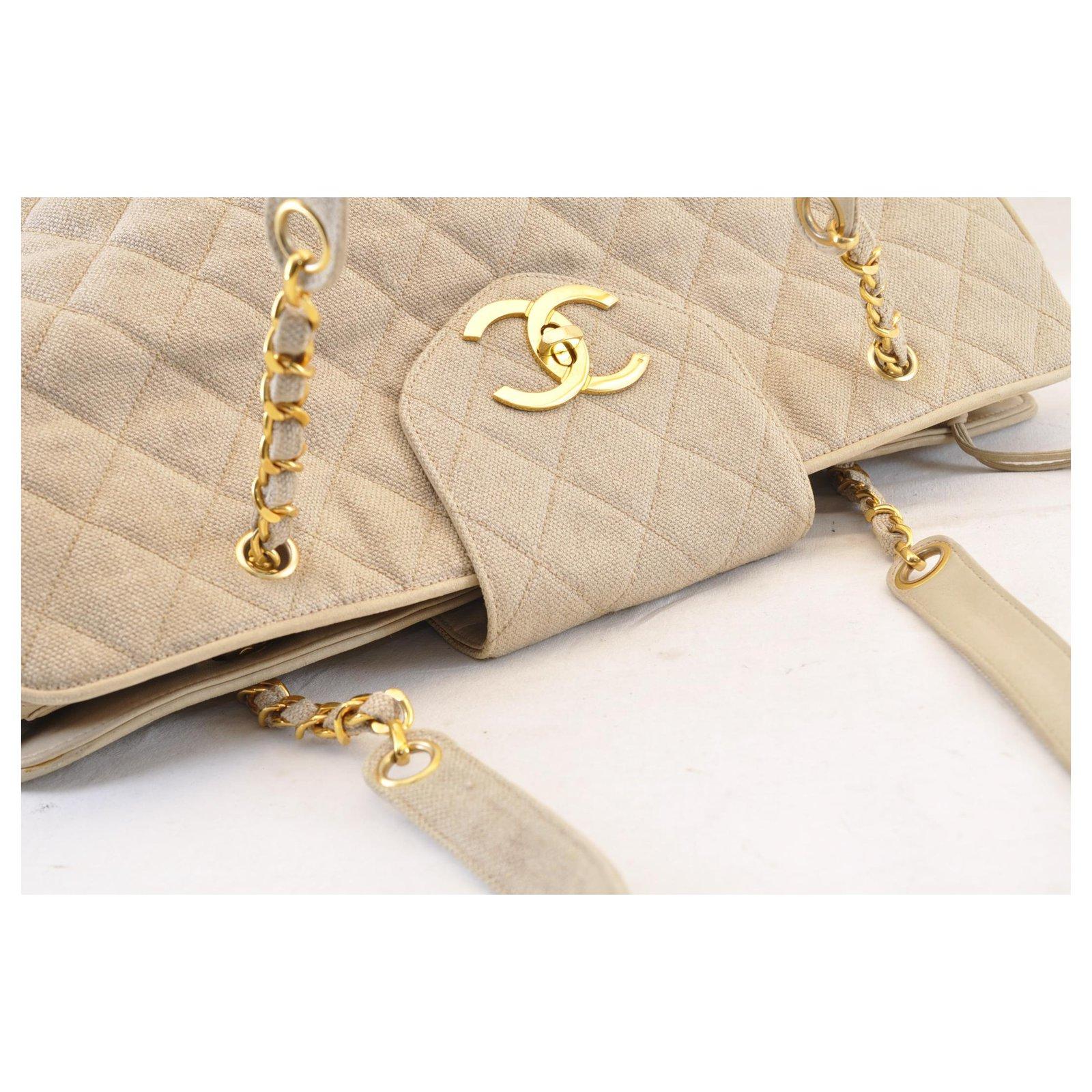Chanel 1994 Vintage Organic Beige XL Weekend Travel Supermodel Classic Flap Bag For Sale 2