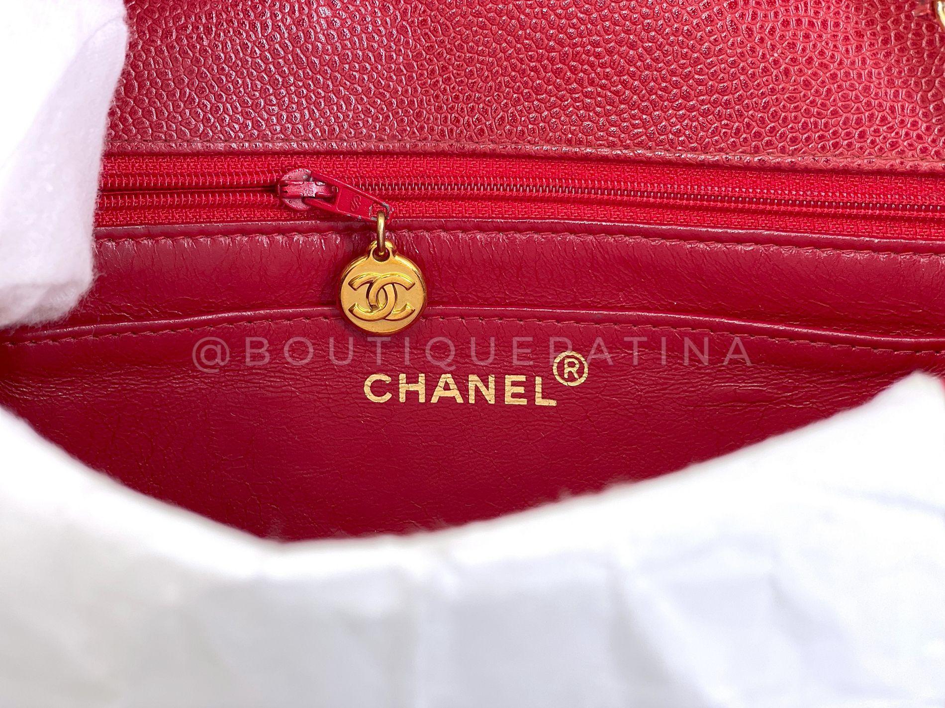 Chanel 1994 Vintage Caviar Petit sac à rabat Diana 24k GHW 68221 en vente 6