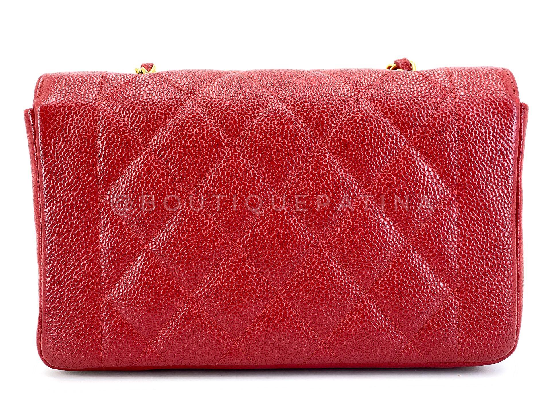 Chanel 1994 Vintage Caviar Petit sac à rabat Diana 24k GHW 68221 Pour femmes en vente