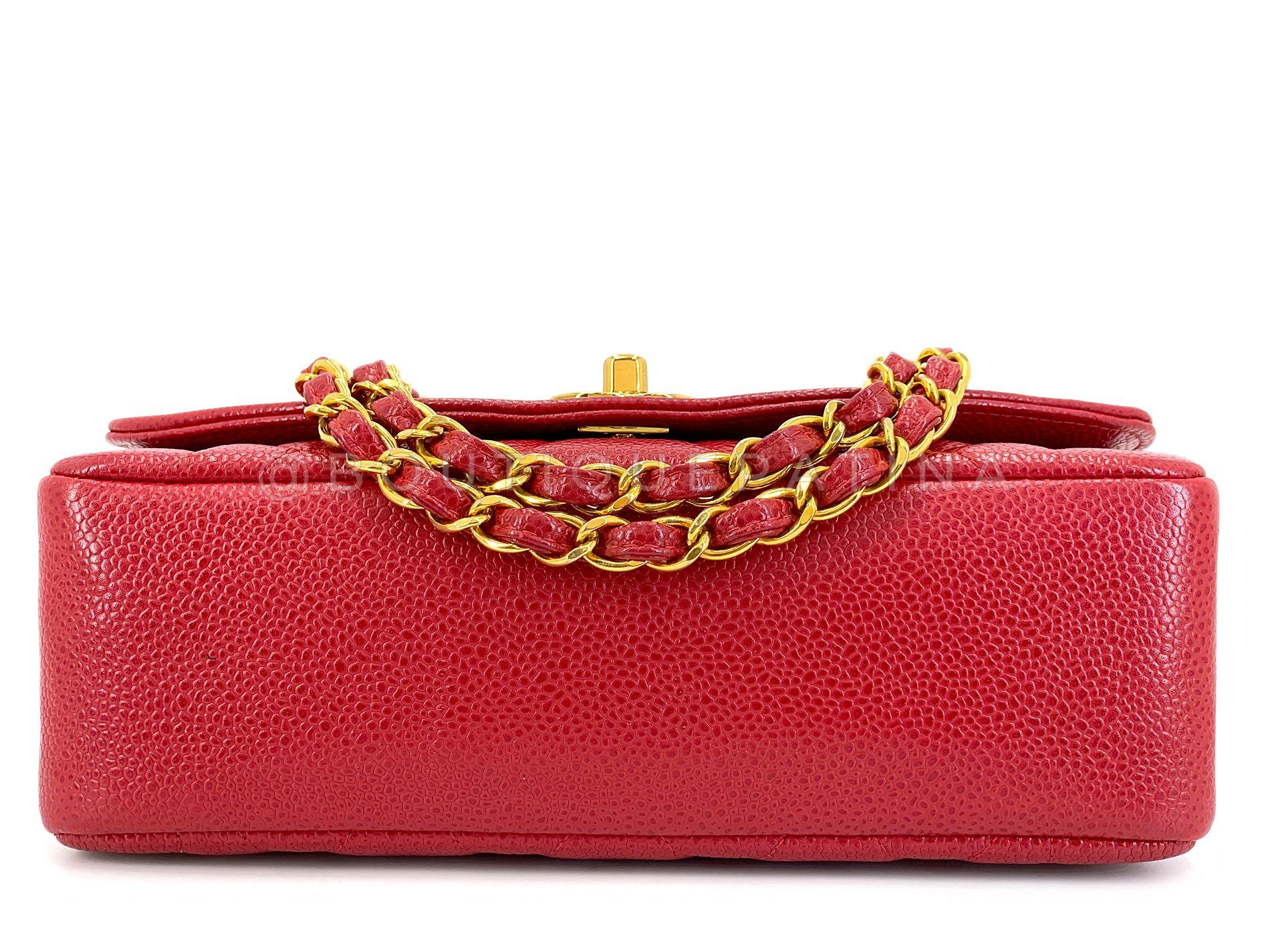 Chanel 1994 Vintage Caviar Petit sac à rabat Diana 24k GHW 68221 en vente 1
