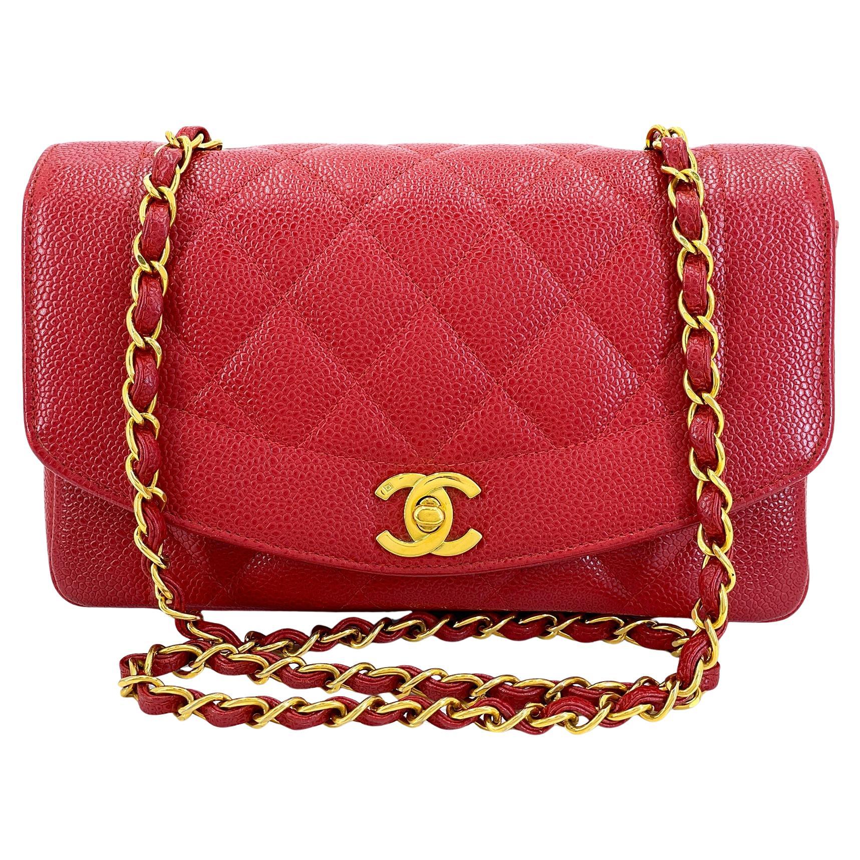 Chanel 1994 Vintage Caviar Petit sac à rabat Diana 24k GHW 68221