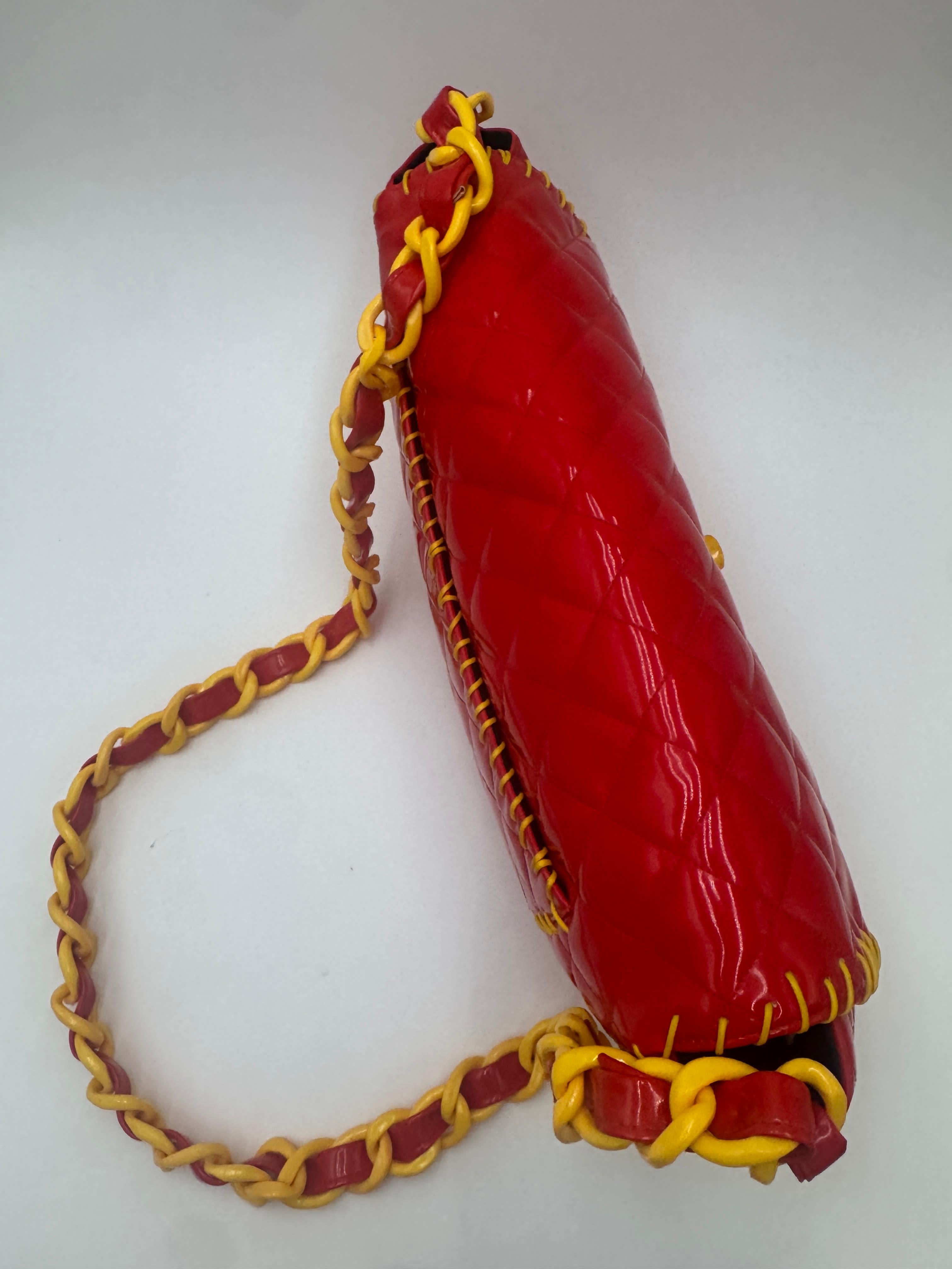 Donna Chanel 1994 Vinyl Maxi Flap Bag in Red with Yellow Details in vendita