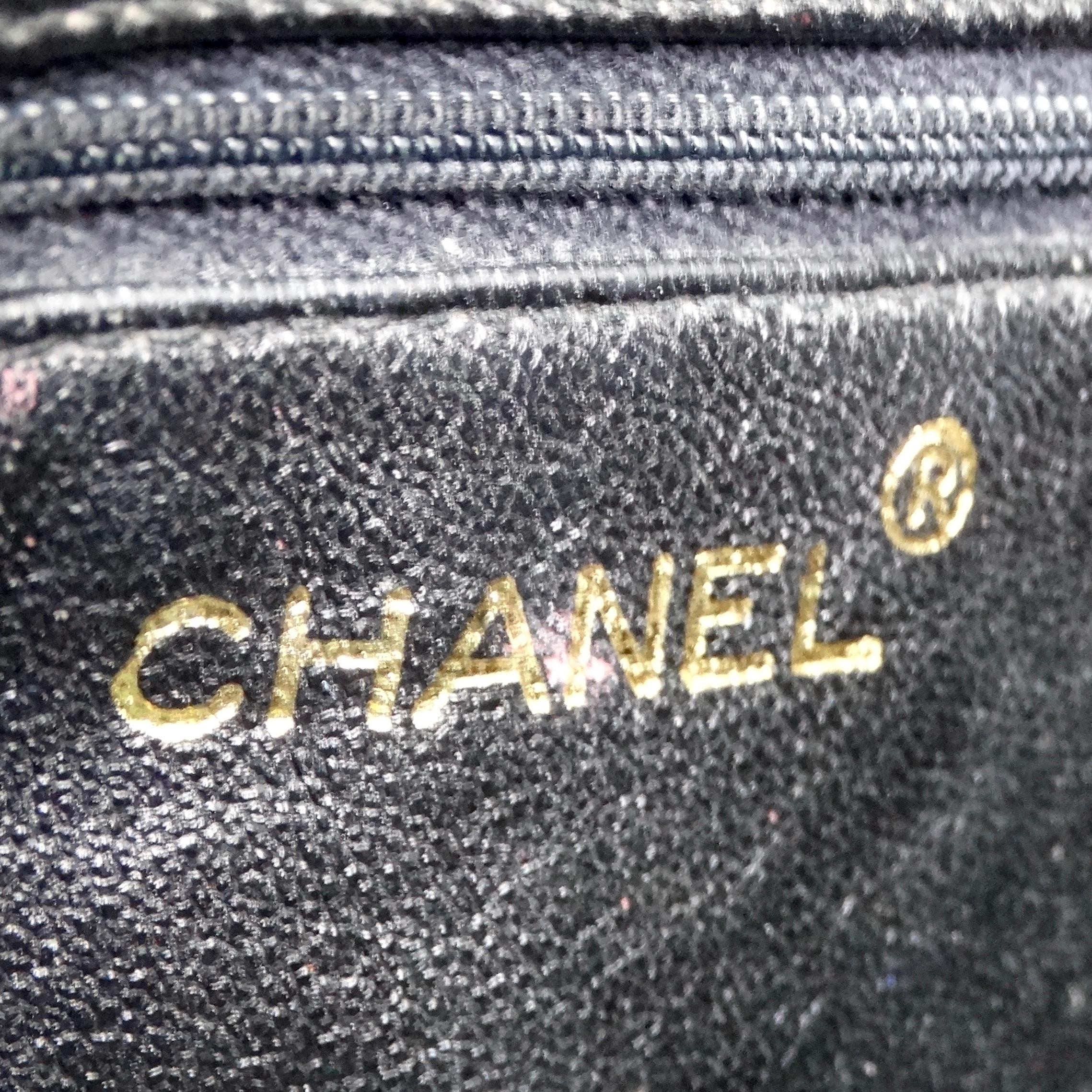 Chanel 1995 Black Caviar Leather Belt Bag 5