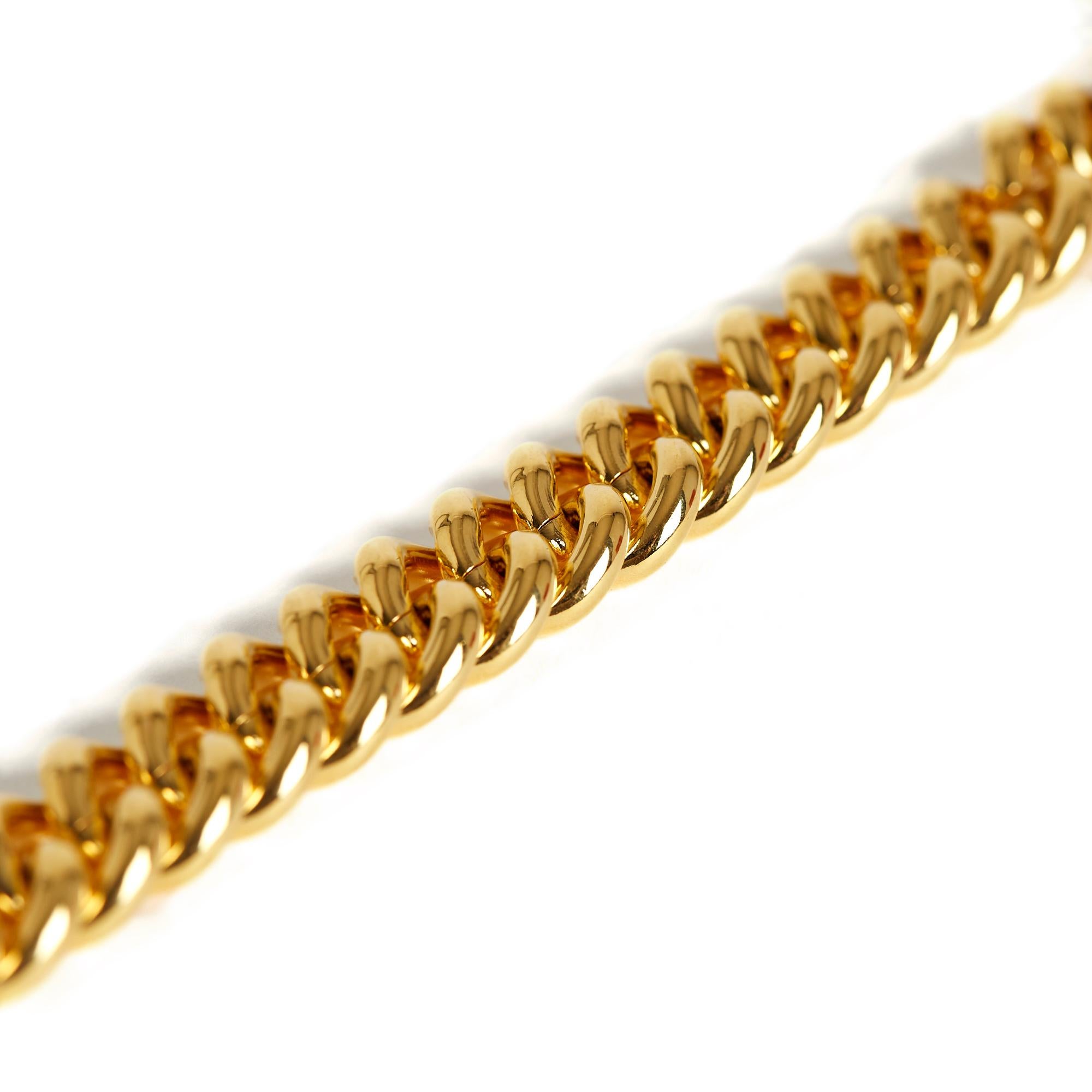 Chanel 1995 Bracelet CC Maxi Turnlock Golden Chain Bracelet Size M In Excellent Condition For Sale In PARIS, FR
