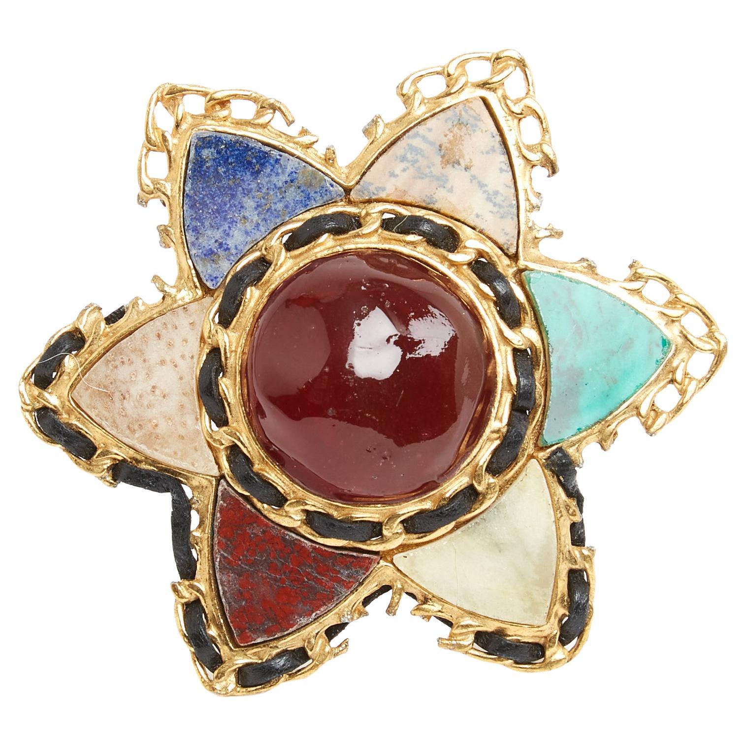 Chanel 1995 Broche XXL Gripoix leather metal glass and stones Iconic Brooch For Sale