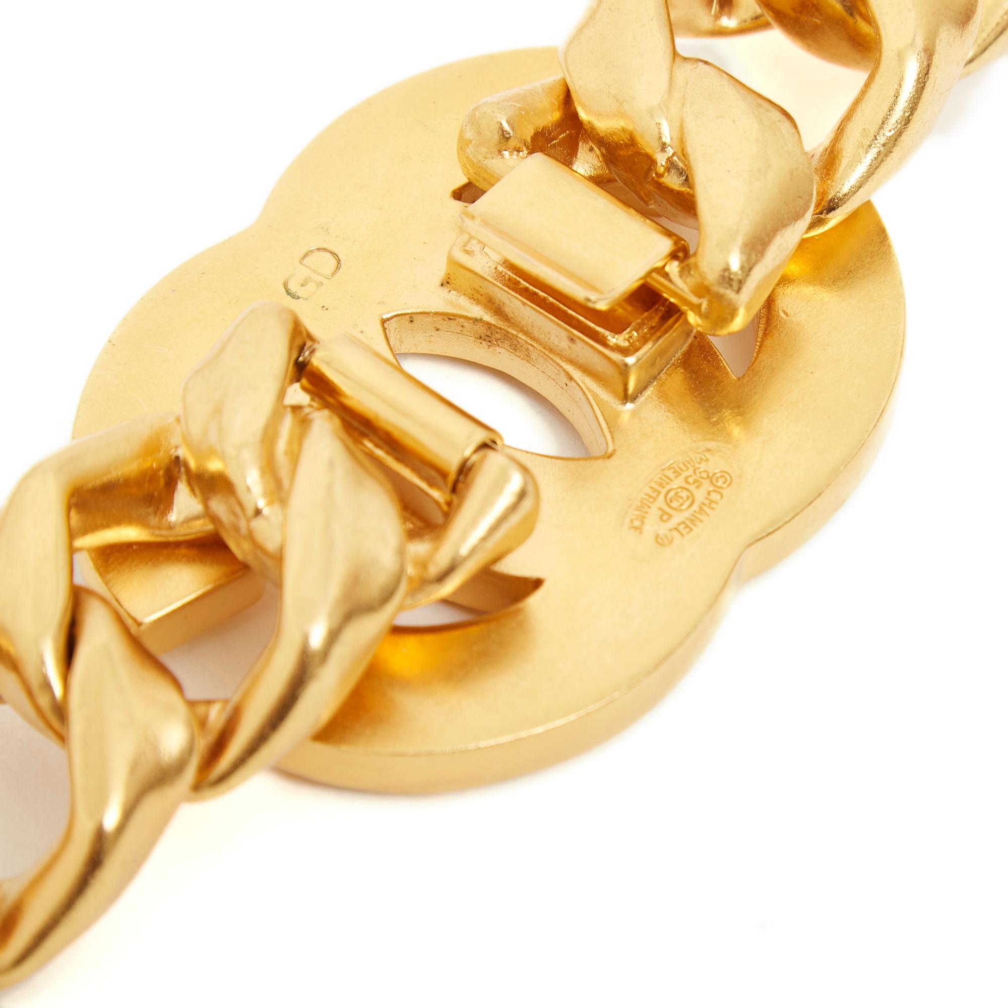 Chanel 1995 Ceinture T75 Stunning maxi CC chain link Belt US27 Size S Pristine In Excellent Condition For Sale In PARIS, FR
