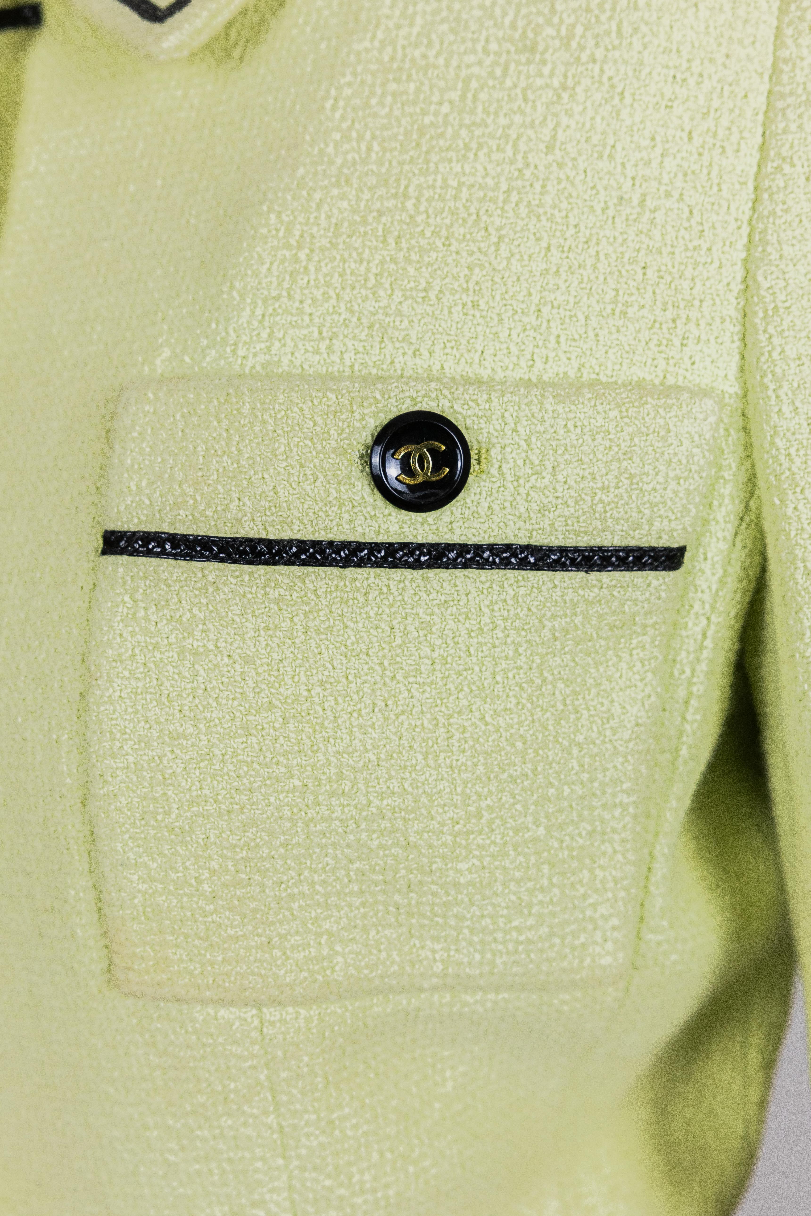 Chanel 1995 Frühjahr/Sommer Barbie Collection Vintage Green Cropped Jacket im Zustand „Gut“ im Angebot in San Francisco, CA