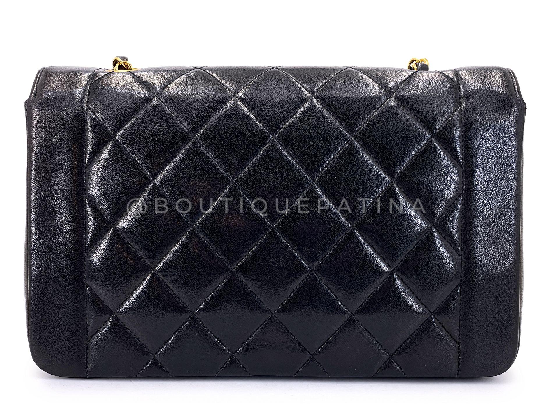 Chanel 1995 Vintage Schwarz Lammfell Medium Diana Flap Tasche 24k GHW 64476 im Angebot 1