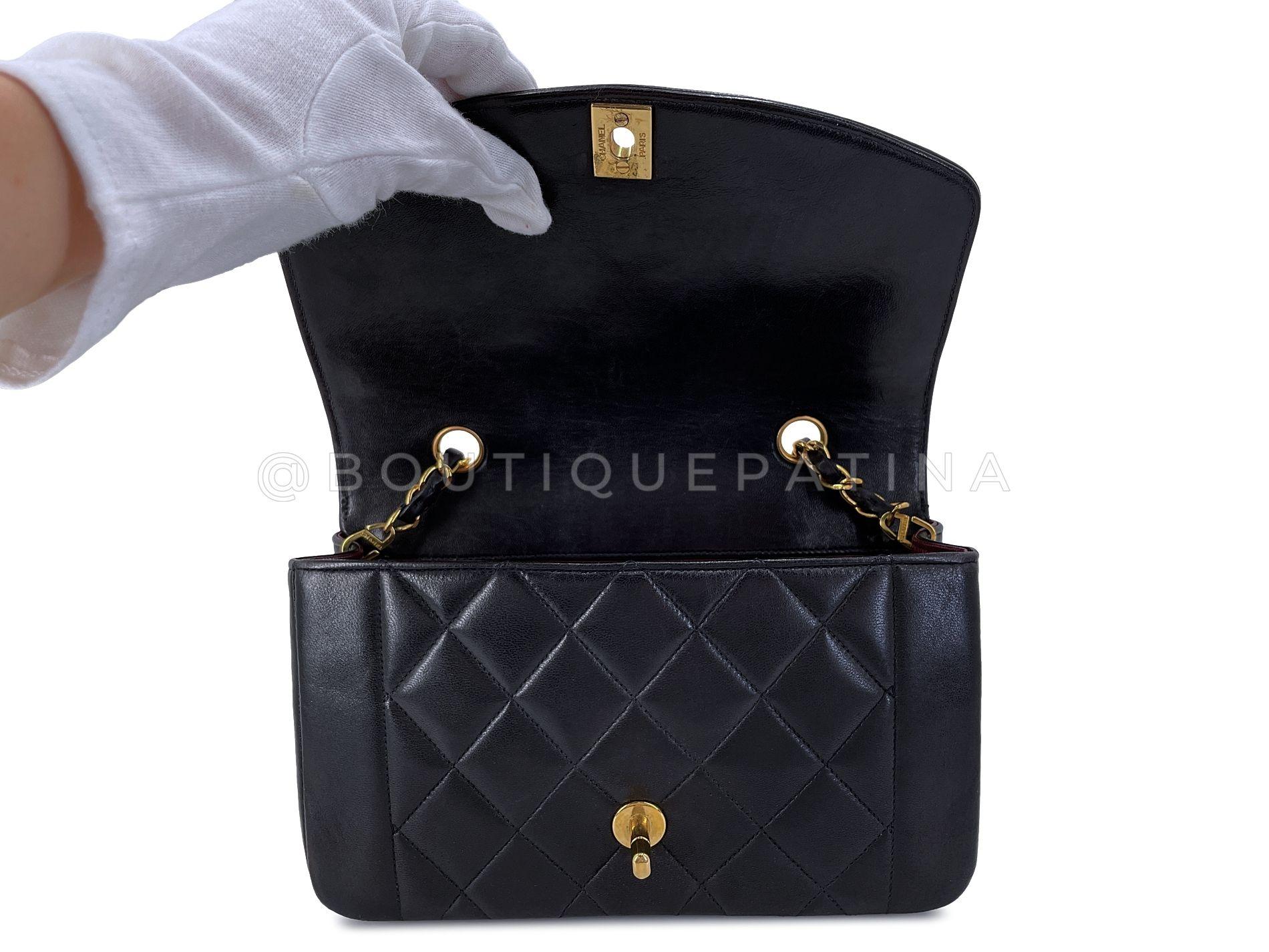 Chanel 1995 Vintage Black Small Diana Bag Lambskin 24k GHW 65663 For Sale 5
