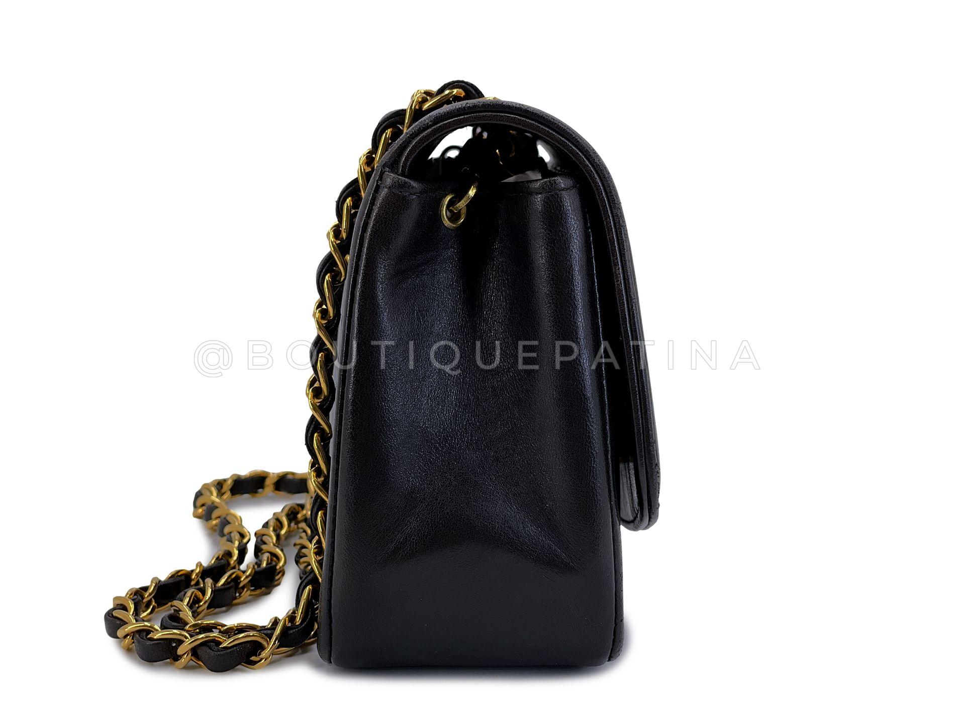 Women's Chanel 1995 Vintage Black Small Diana Bag Lambskin 24k GHW 65663 For Sale