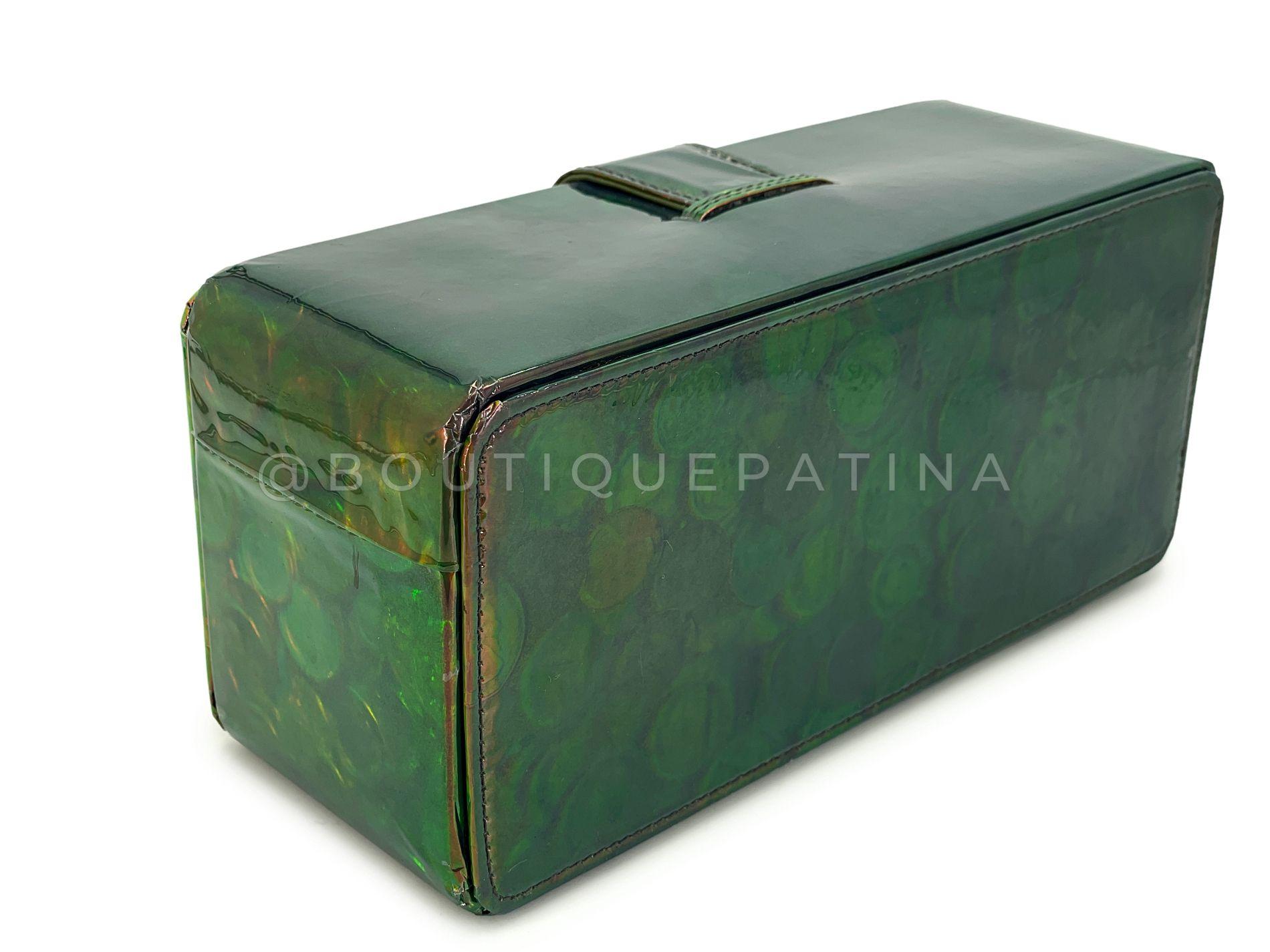 Chanel 1995 Vintage Holographic Green Vanity Case Bag 24k GHW 68337 For Sale 3