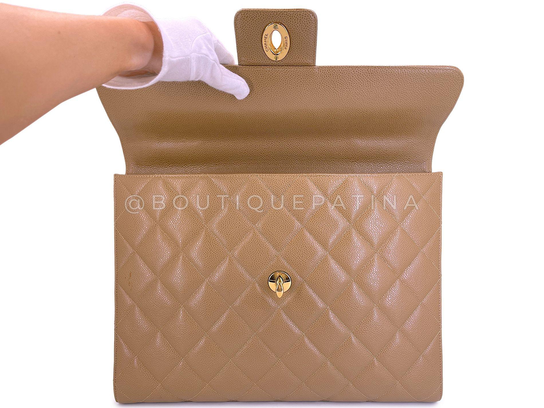 Chanel 1995 Vintage Taupe Beige Caviar Briefcase Tote Bag 24k GHW 68580 For Sale 5