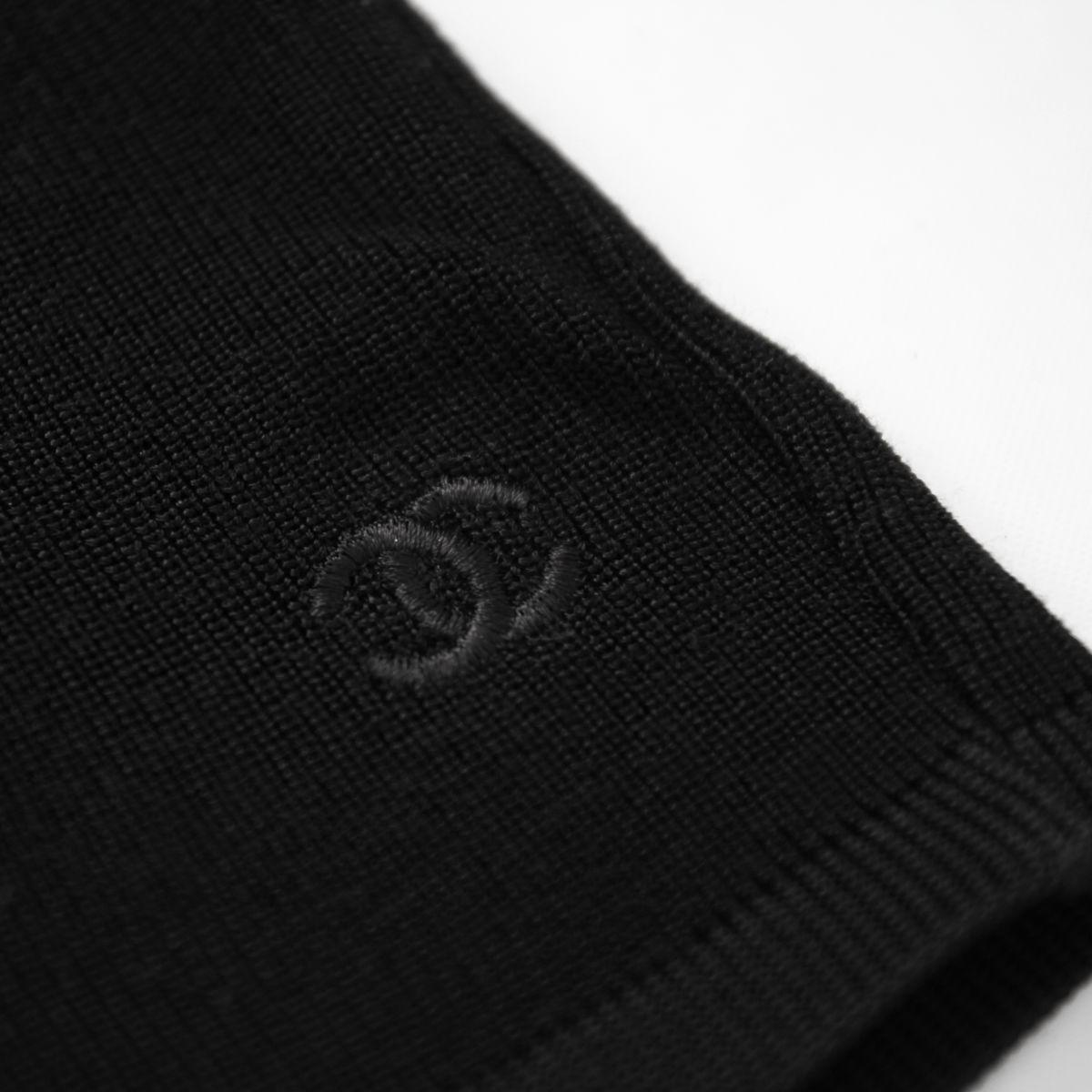 CHANEL 1996 Black Shorts / Hot Pants with CC Logo Embroidery by Karl Lagerfeld In Excellent Condition In Arnsberg, NW