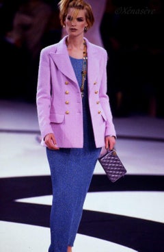 CHANEL 1996 Iconic Pastel Pink Tweed with CC Gripoix Buttons 40 FR