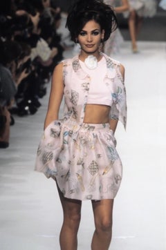 Chanel 1996 Novelty Print Seidenbluse