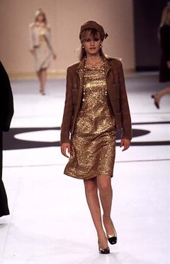 CHANEL 1996 Pastel Tweed Jacket CC Gripoix Jewel Buttons 38 FR