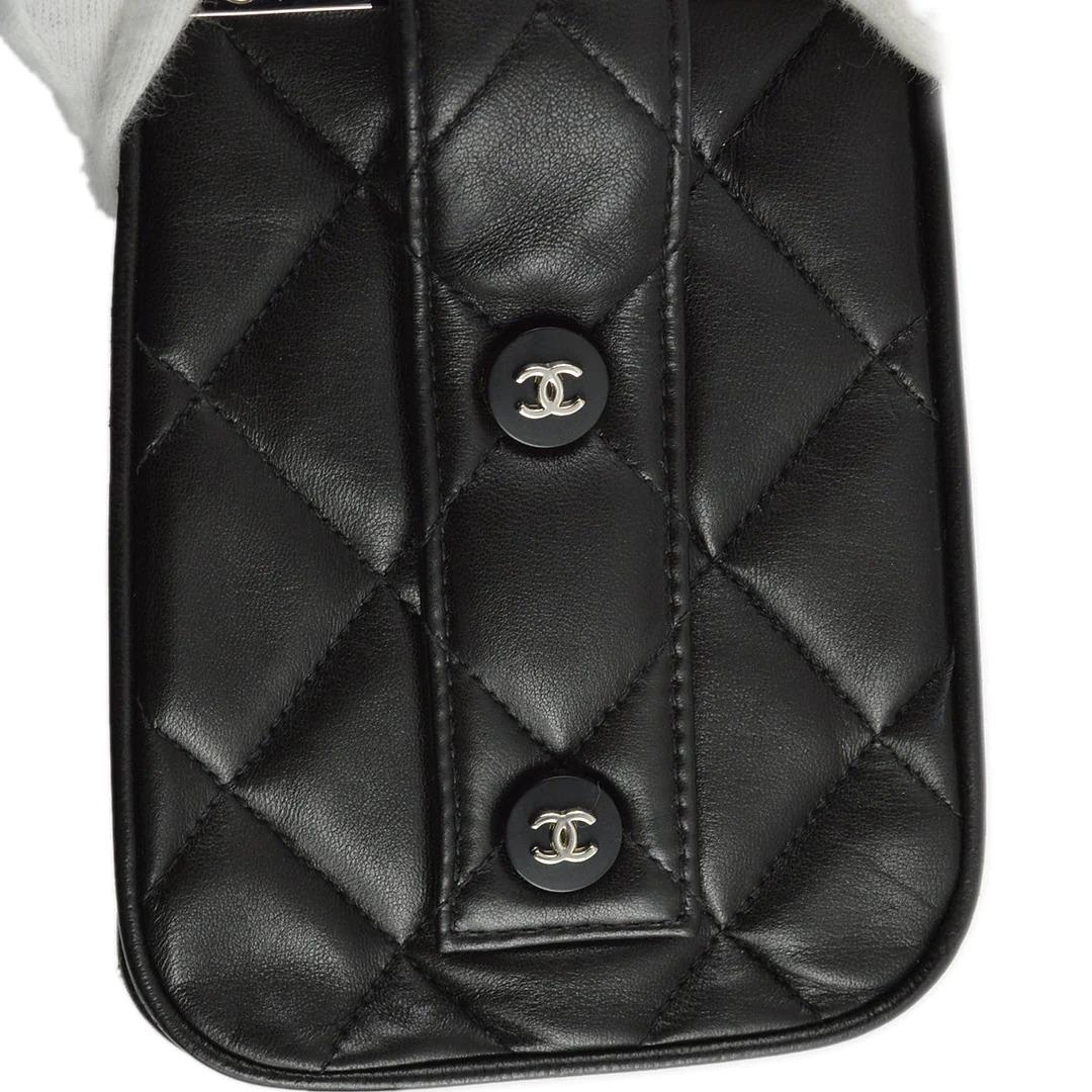 Chanel 1996 Rare Vintage Top Handle Quilted Lambskin Small Vanity Kelly Bag For Sale 3