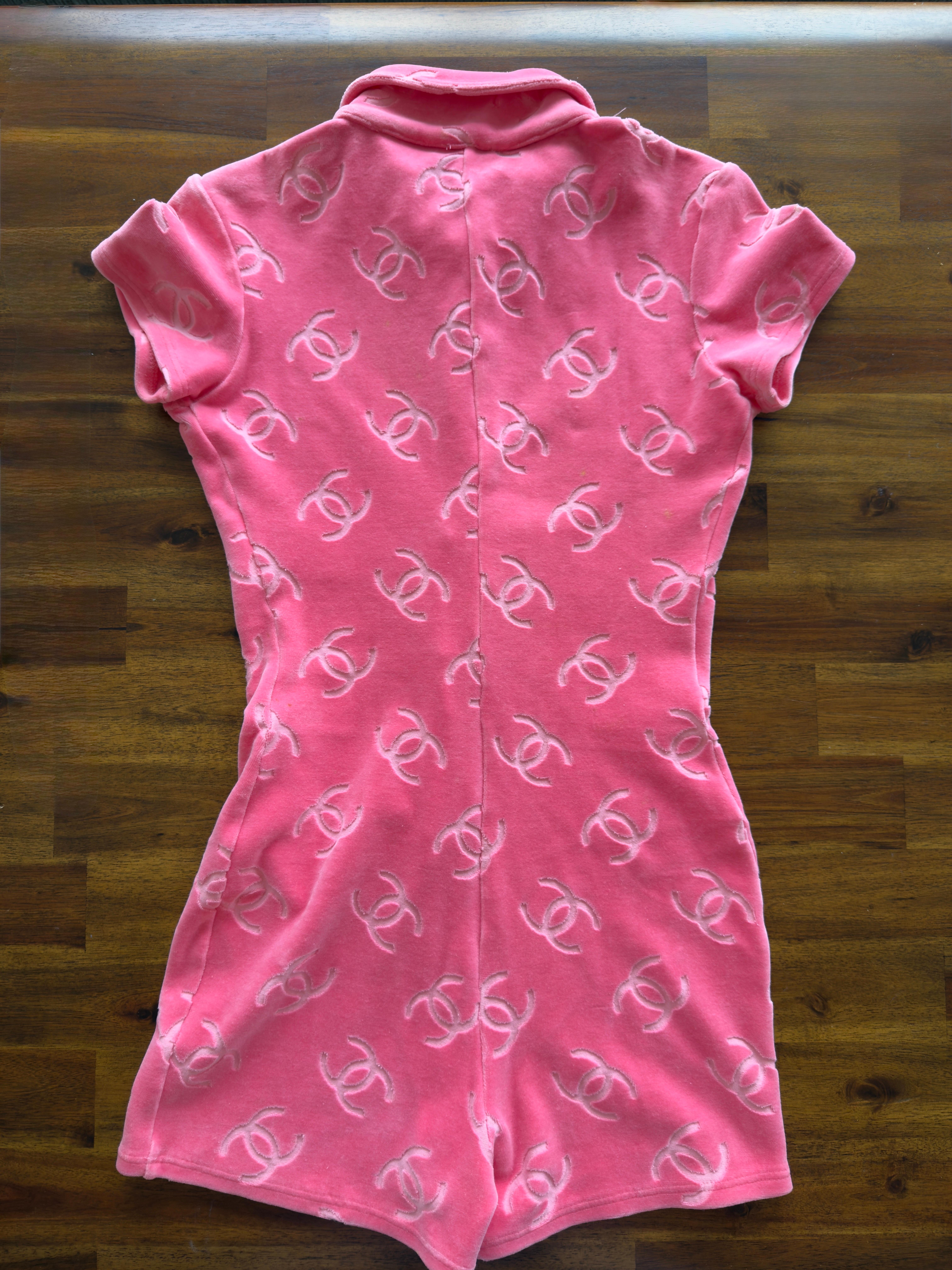 Chanel 1996 Velour Romper Rosa sz 38 en venta 4