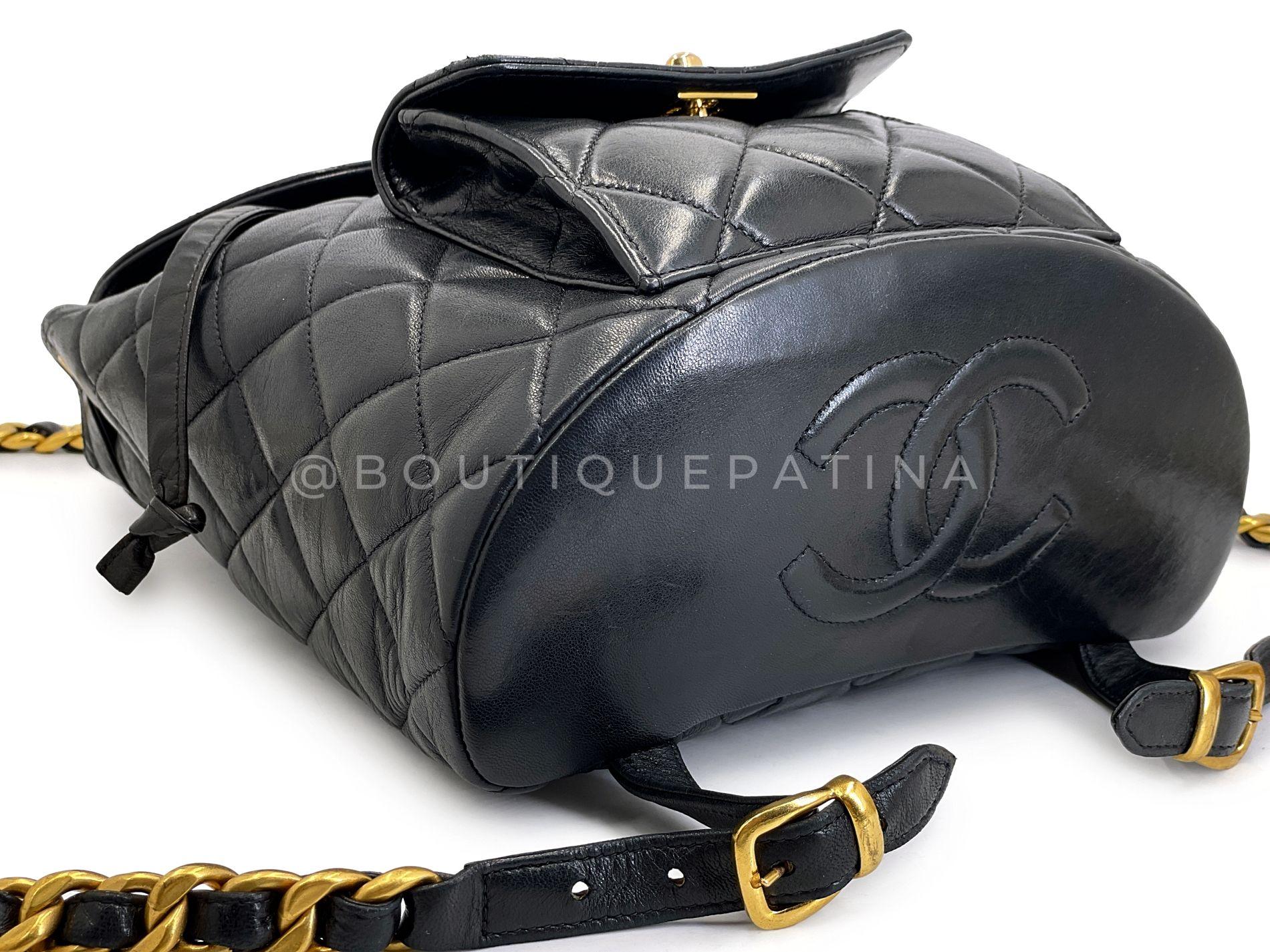 Chanel 1996 Vintage Sac à dos Duma en cuir d'agneau noir 24k GHW 68640 en vente 2