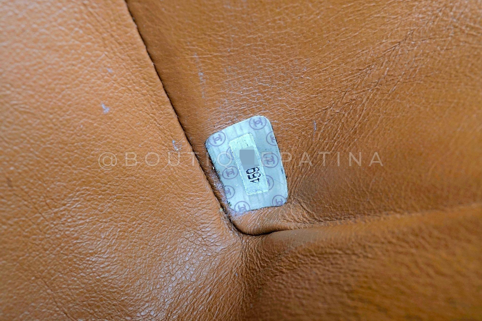 Chanel 1996 Vintage Karamell Beige Schildpatt Classic Flap Tasche Lammfell 68030 im Angebot 9