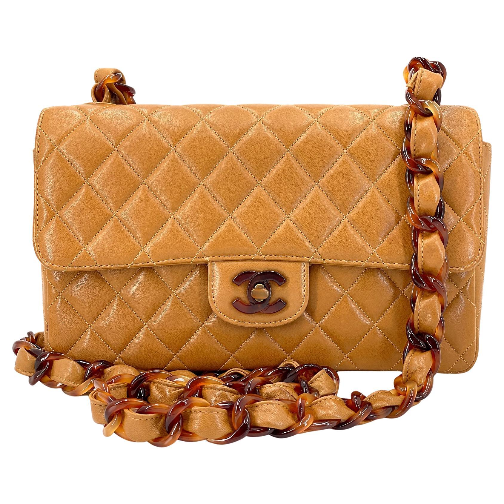 Chanel 1996 Vintage Caramel Beige Tortue Classic Flap Bag Lambskin 68030 en vente