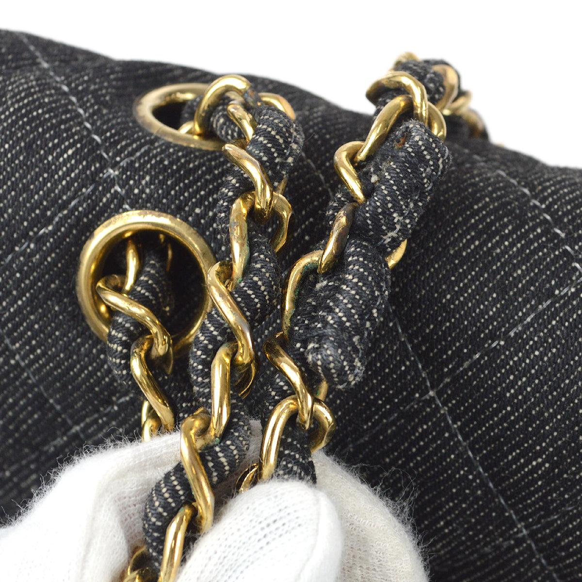 Chanel 1997-1999 Classic Double Flap Medium Black Denim In Good Condition For Sale In London, GB