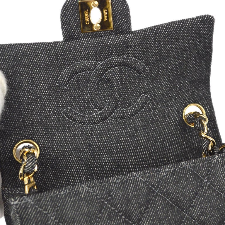 CHANEL Pre-Owned 1997 mini square Classic Flap shoulder bag