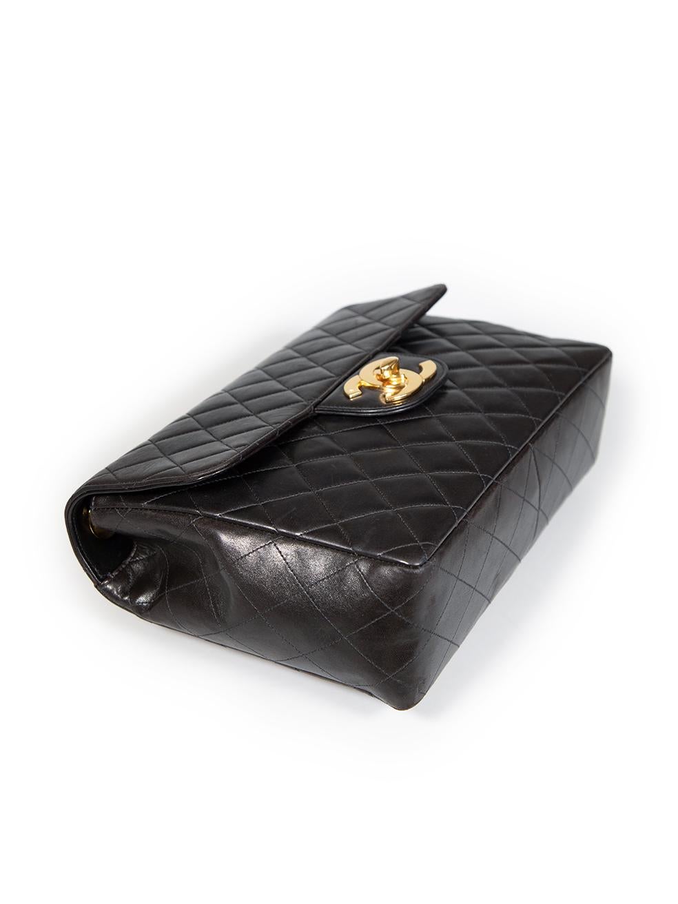 Chanel 1997-1999 Vintage Black Leather 24 Jumbo Classic Single Flap For Sale 1