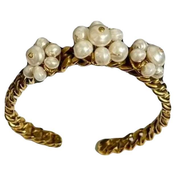 CHANEL 1997 Gold Chain Cuff Camellia Pearl Bracelet For Sale