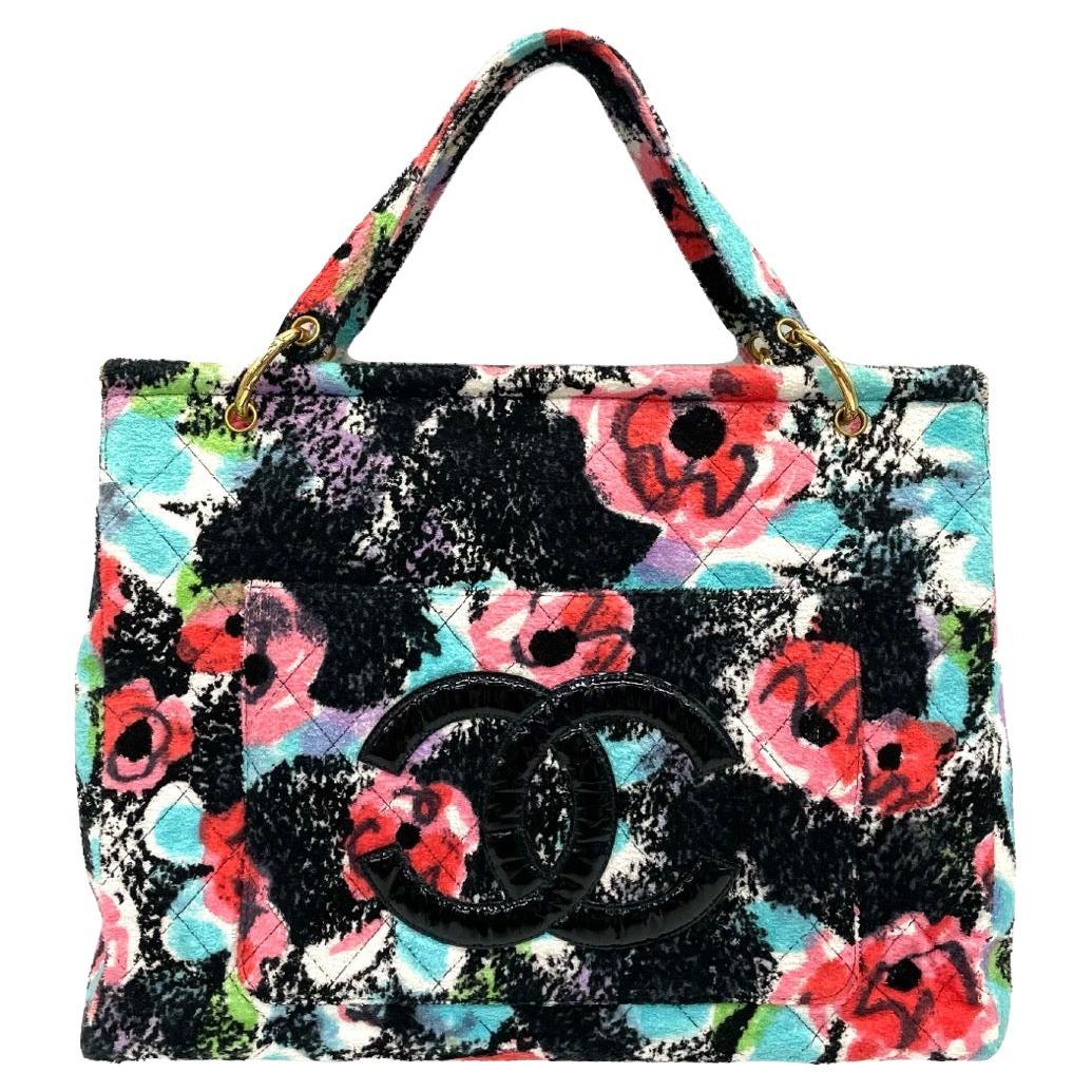  Chanel 1997 Graffiti Floral Tropical Towel Beach Pool Resort Gesteppte Tote Bag im Angebot