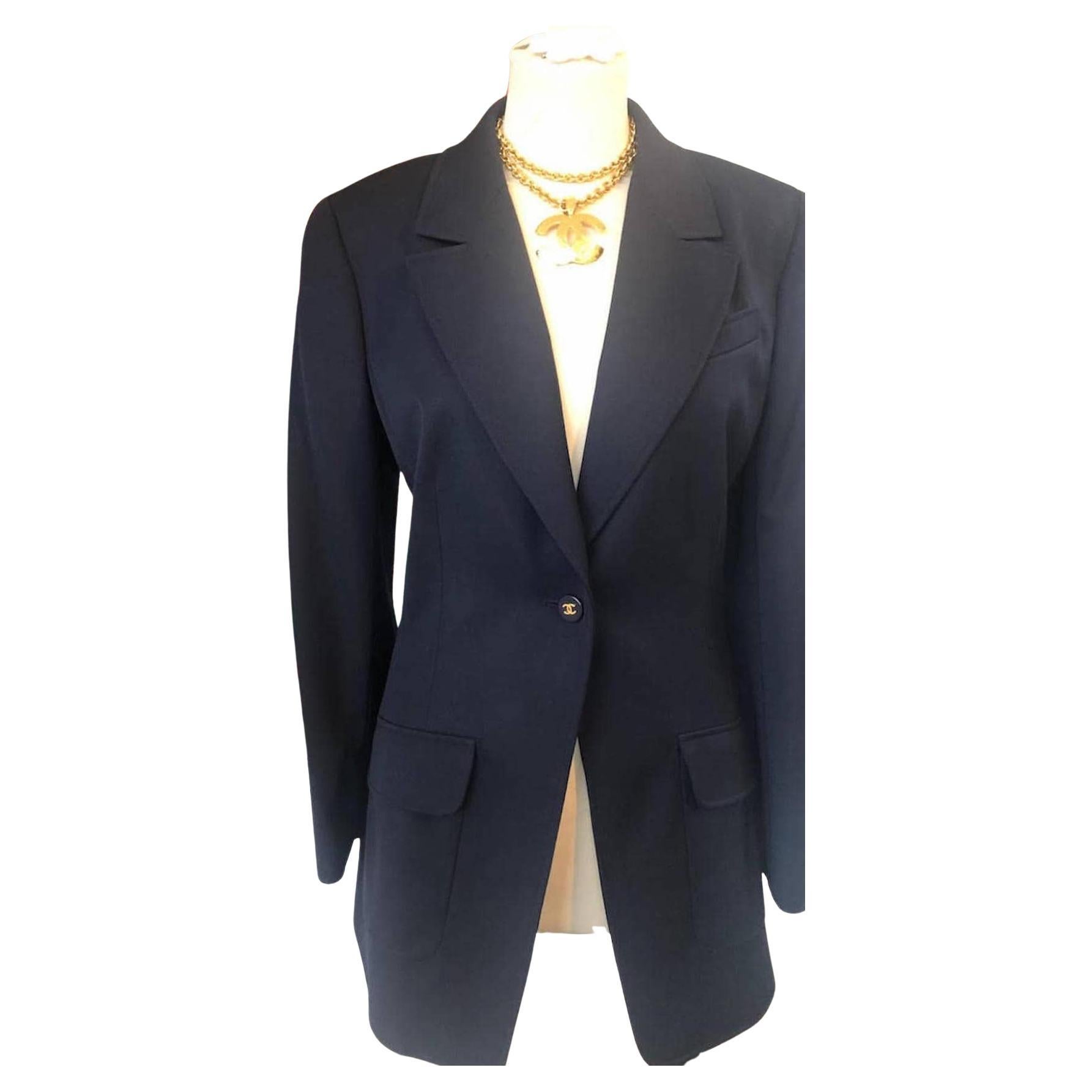 CHANEL 1997 Navy Blue Wool Blazer CC Logo Button Single Breasted Jacket