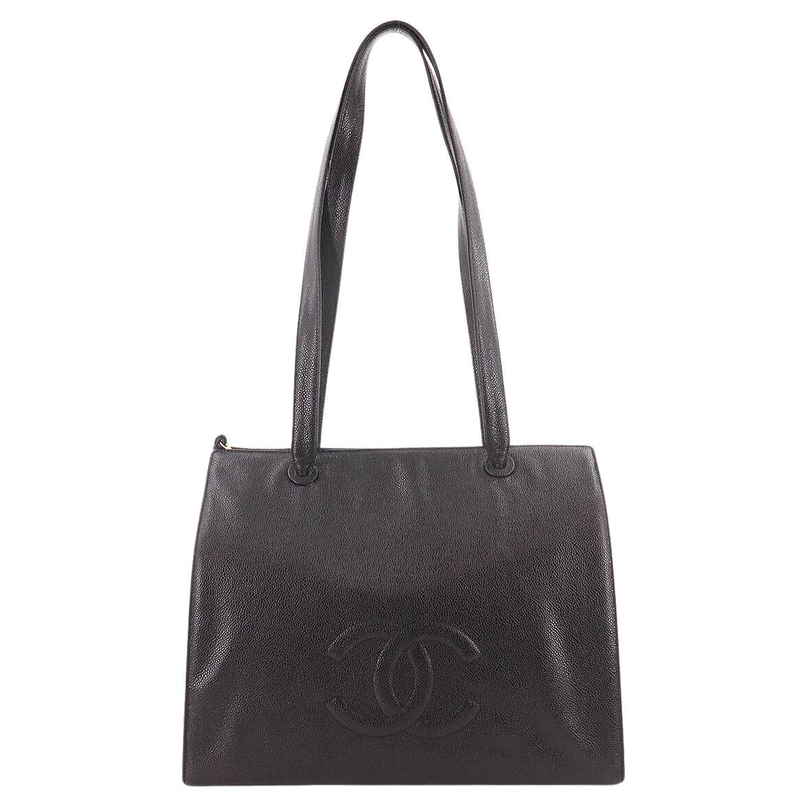 Chanel 1997 Vintage Black Caviar Large Work Business CC Tote Bag en vente 2