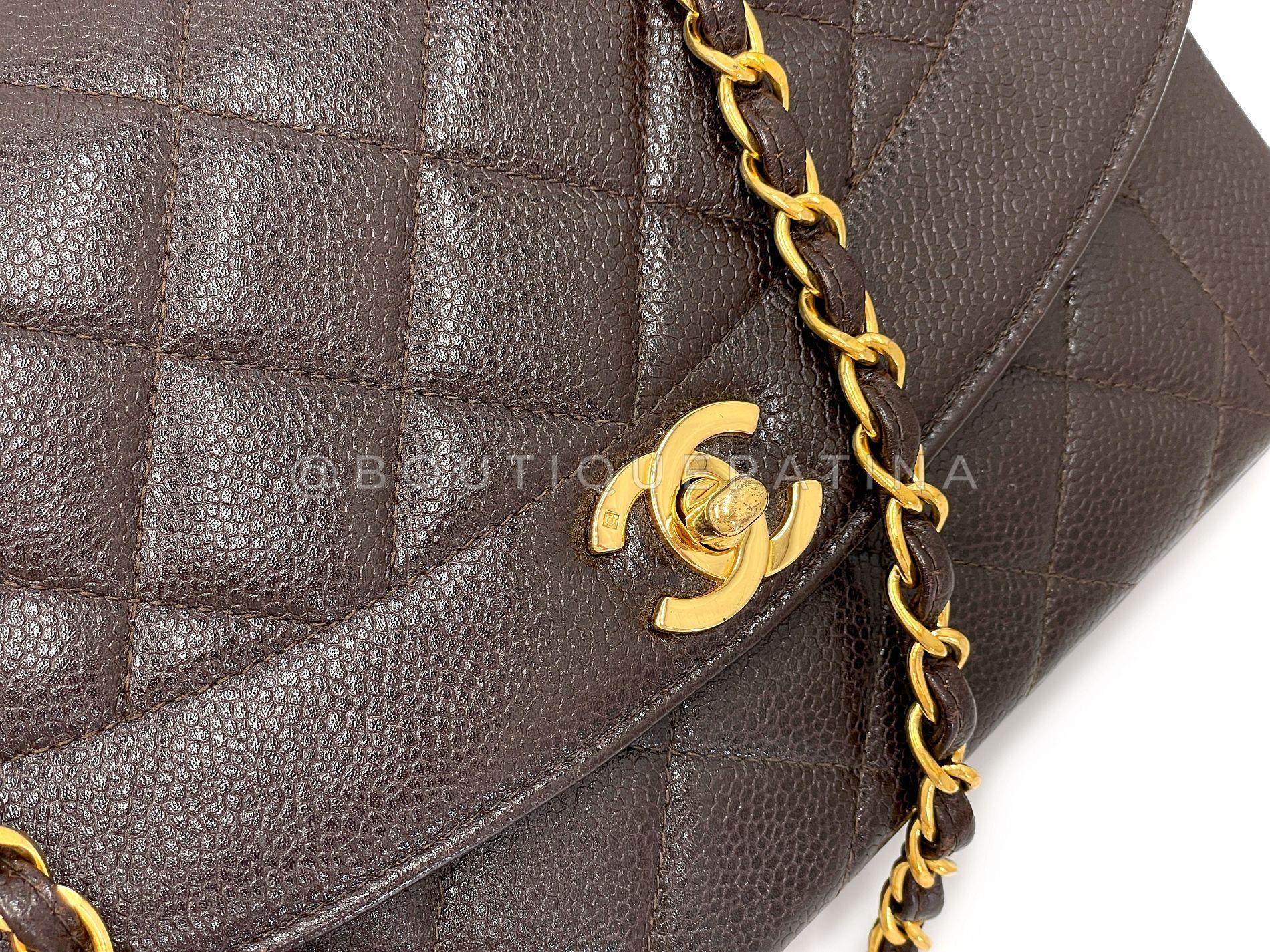 Chanel 1997 Vintage Brown Caviar Medium Diana Flap Bag 24k GHW 68627 For Sale 3