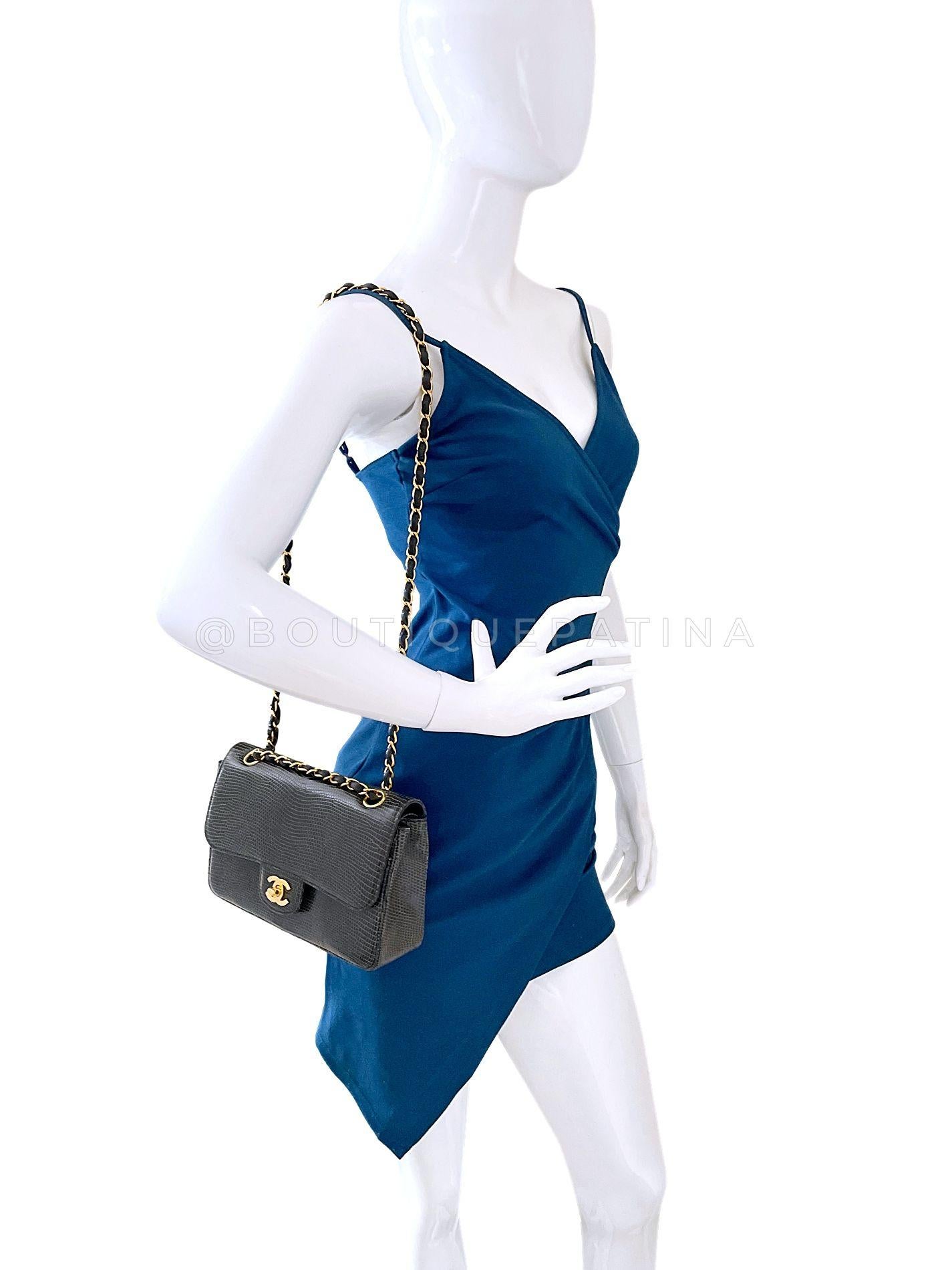 Chanel 1997 Vintage Charcoal Gray Lizard Small Classic Flap Bag 24k GHW 68421 For Sale 11