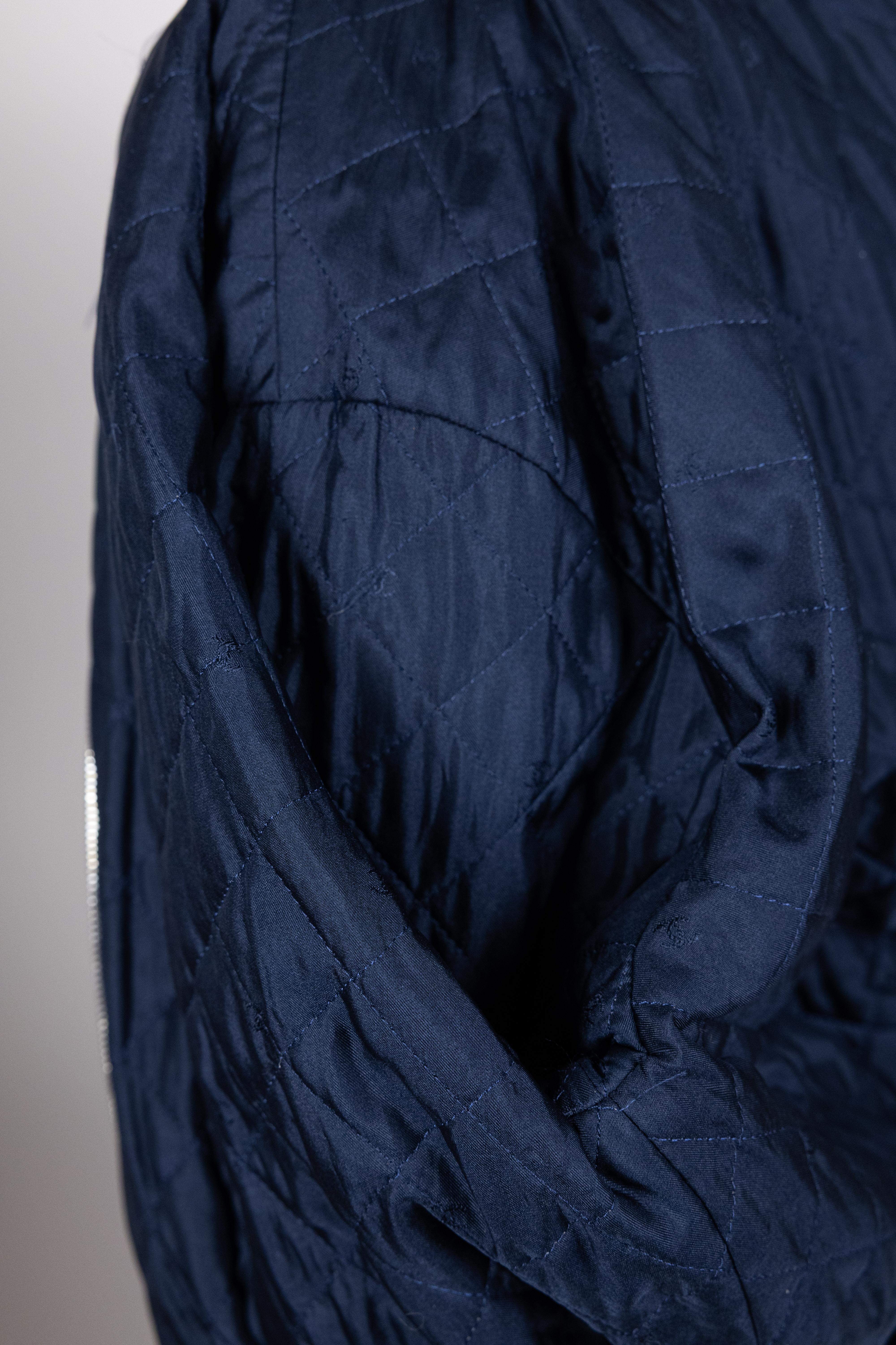 Chanel 1997 - Giacca Bomber Vintage Navy In condizioni buone in vendita a San Francisco, CA