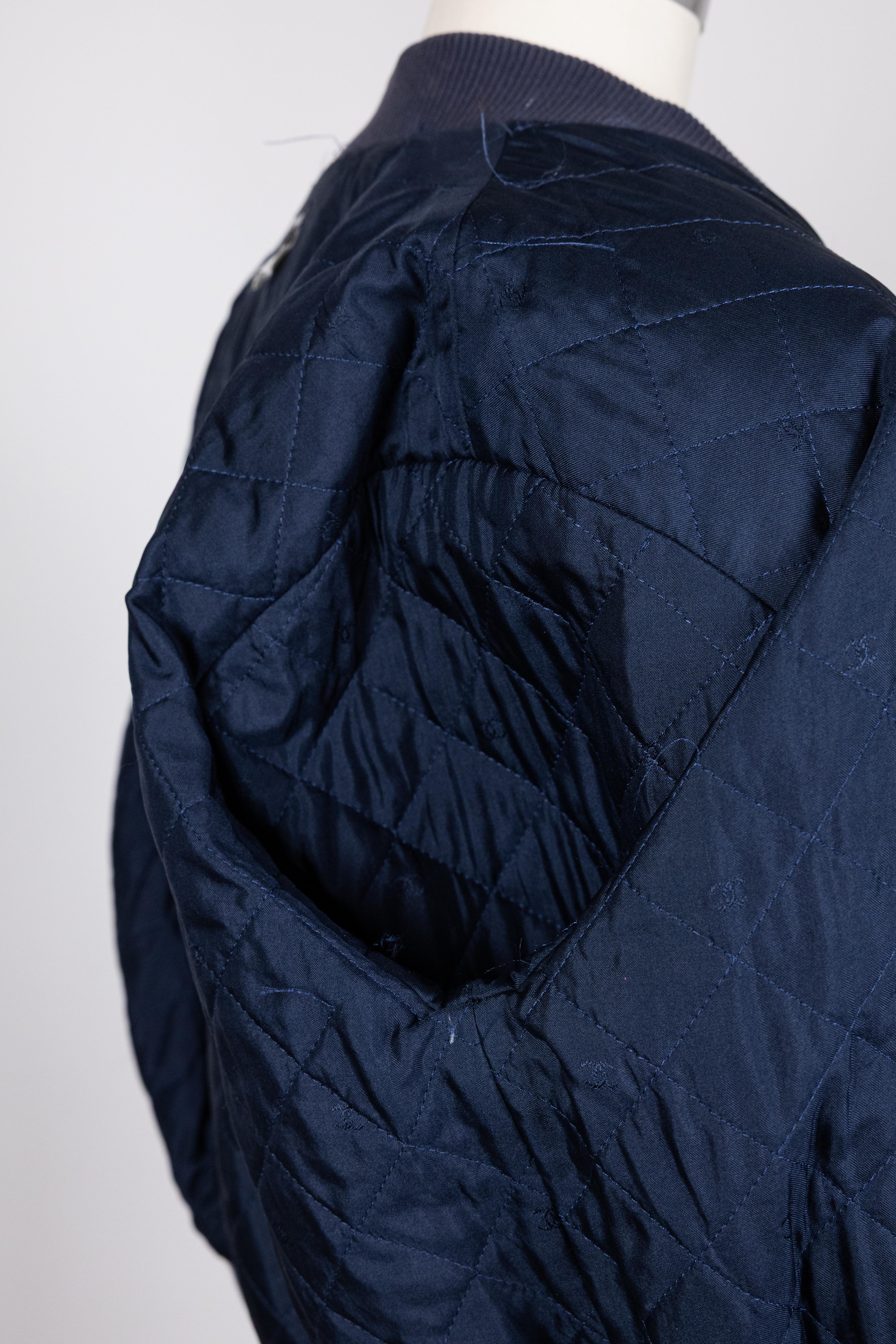 da uomo o donna Chanel 1997 - Giacca Bomber Vintage Navy in vendita