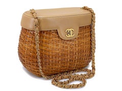 Chanel 1997 Vintage Wicker and Beige Lambskin Basket Vanity Bag 67876