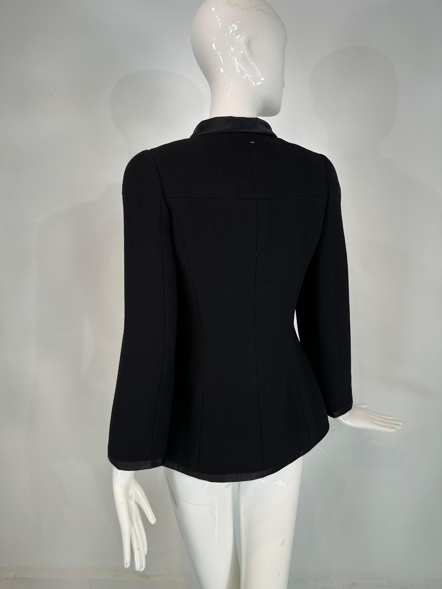 Chanel 1997A Black 100% Wool Gold & Pearl Logo Button Band Collar Jacket 36 For Sale 7