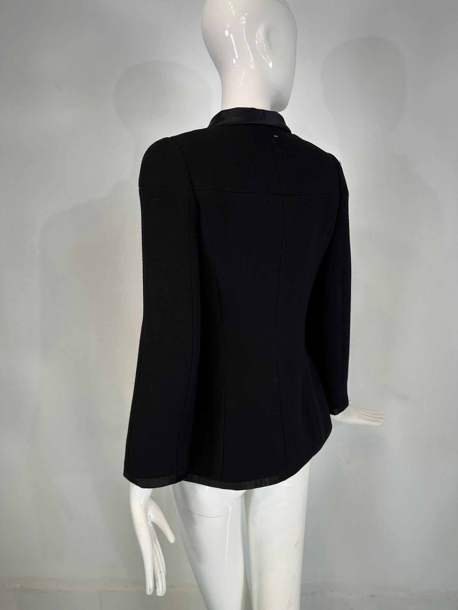 Chanel 1997A Black 100% Wool Gold & Pearl Logo Button Band Collar Jacket 36 For Sale 8