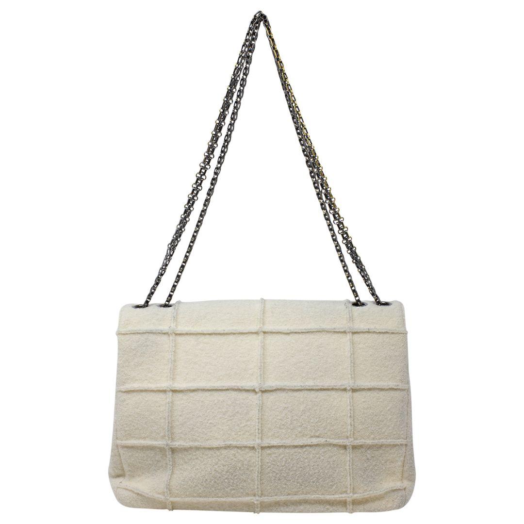 Chanel 1998 Jumbo Millennium Ivory Reissue Flap Bag In Good Condition In Atlanta, GA