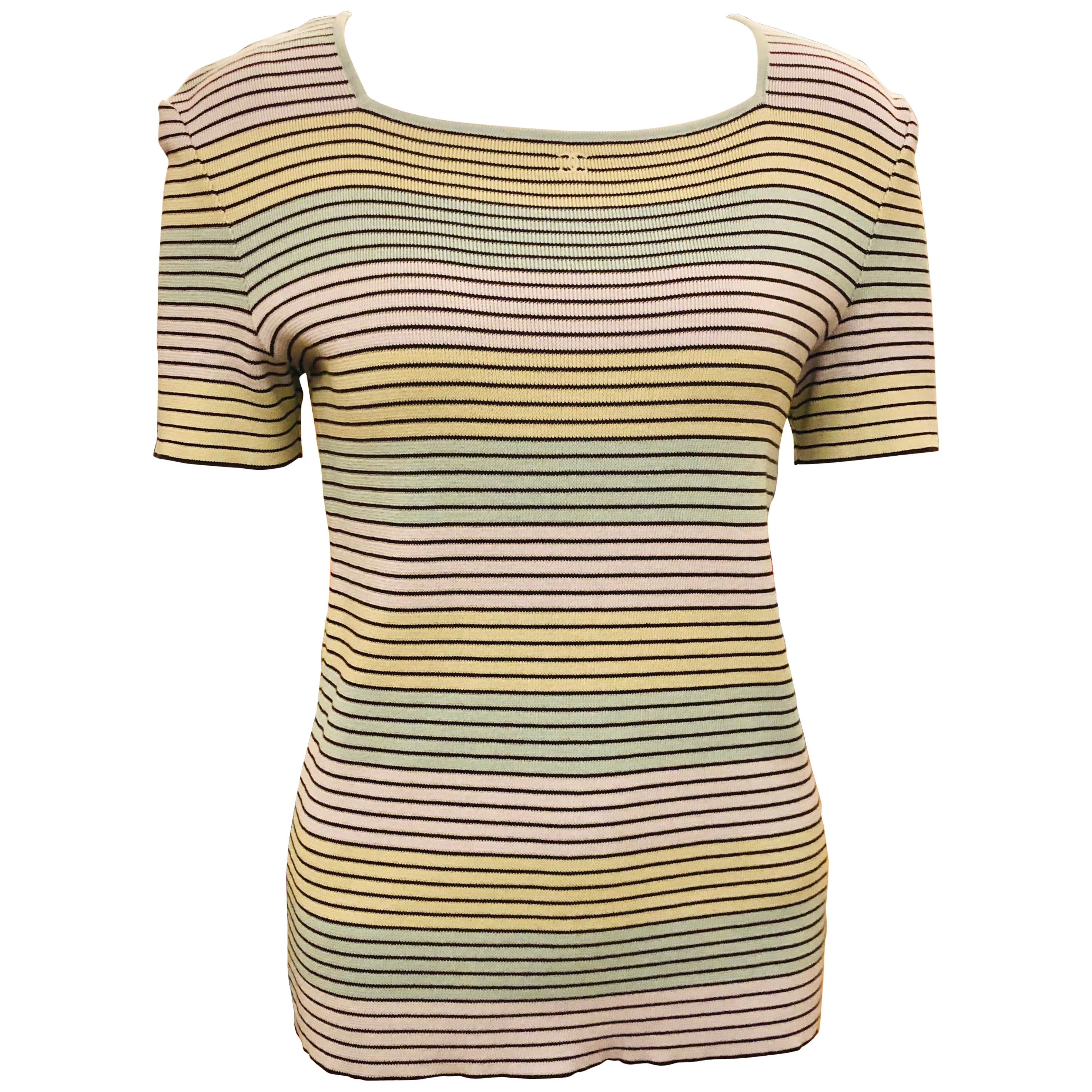 Chanel 1998 Camiseta de manga corta de algodón multicolor "CC" de rayas y cuello cuadrado