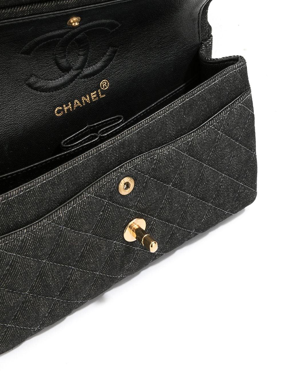 Chanel 1998 Rare Vintage Medium Denim Quilted Classic Flap Bag For Sale 4