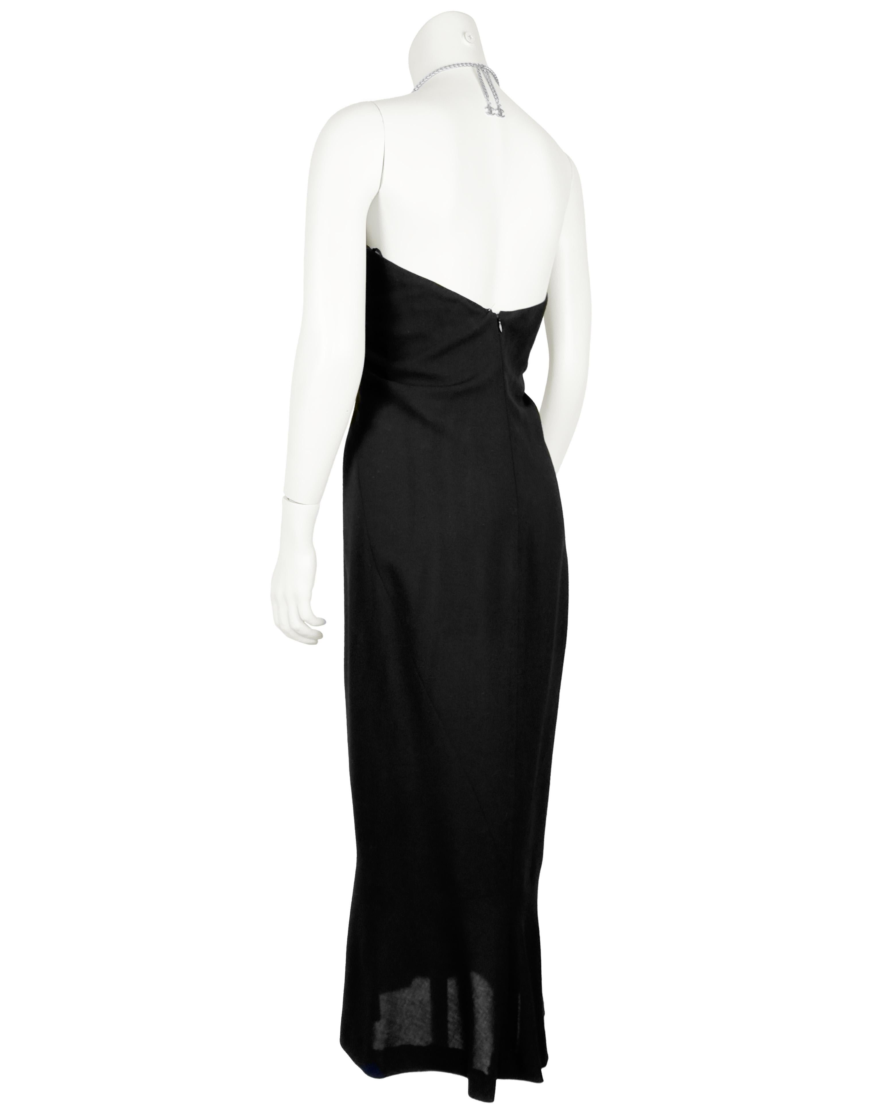 Chanel 1998 Frühjahrskollektion Rücken SiIk Kleid mit Silver Chains (Schwarz) im Angebot