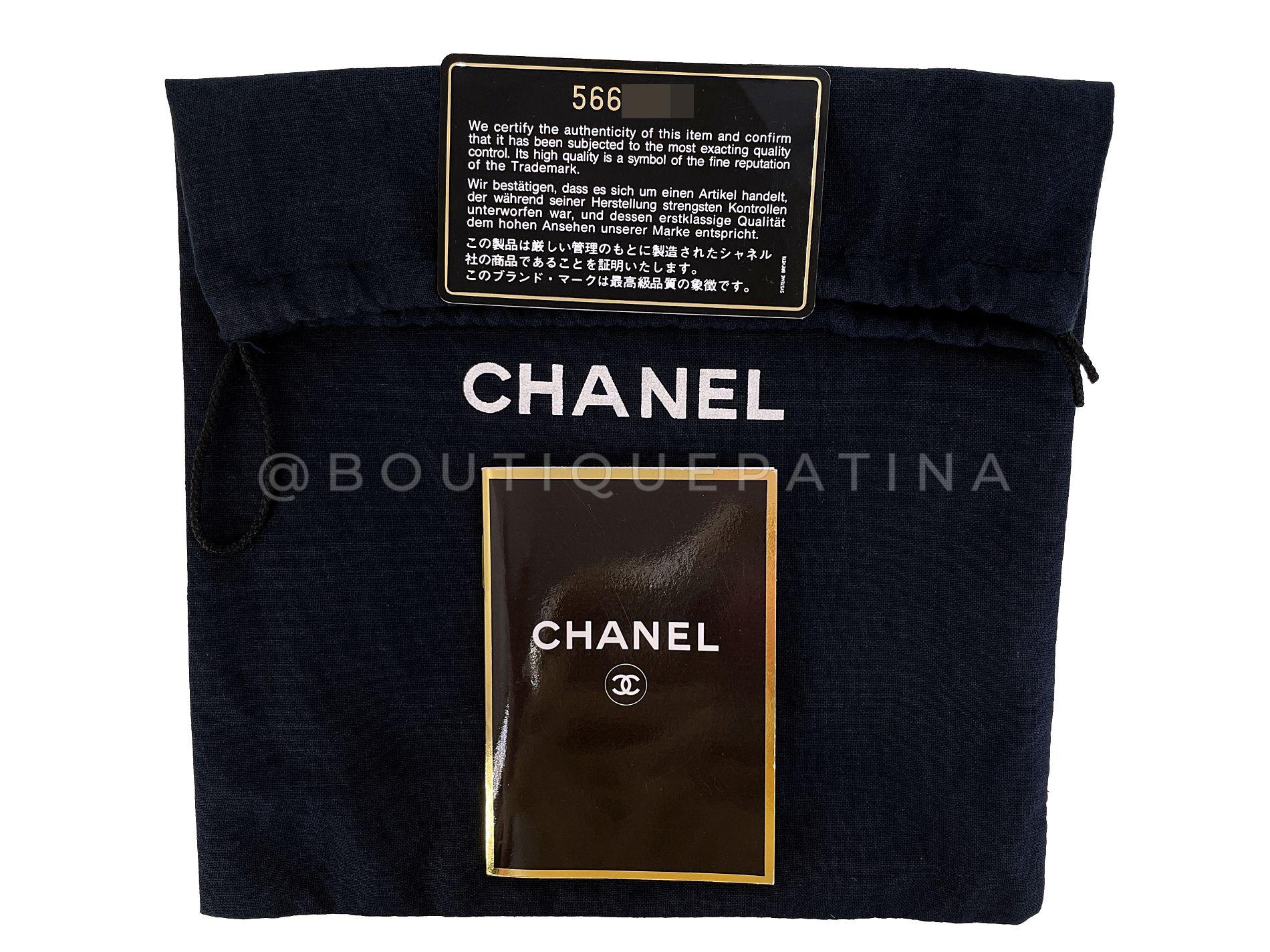 Chanel 1998 Vintage Azul Denim Cuadrado Mini Flap Bag 24k GHW  68466 en venta 10